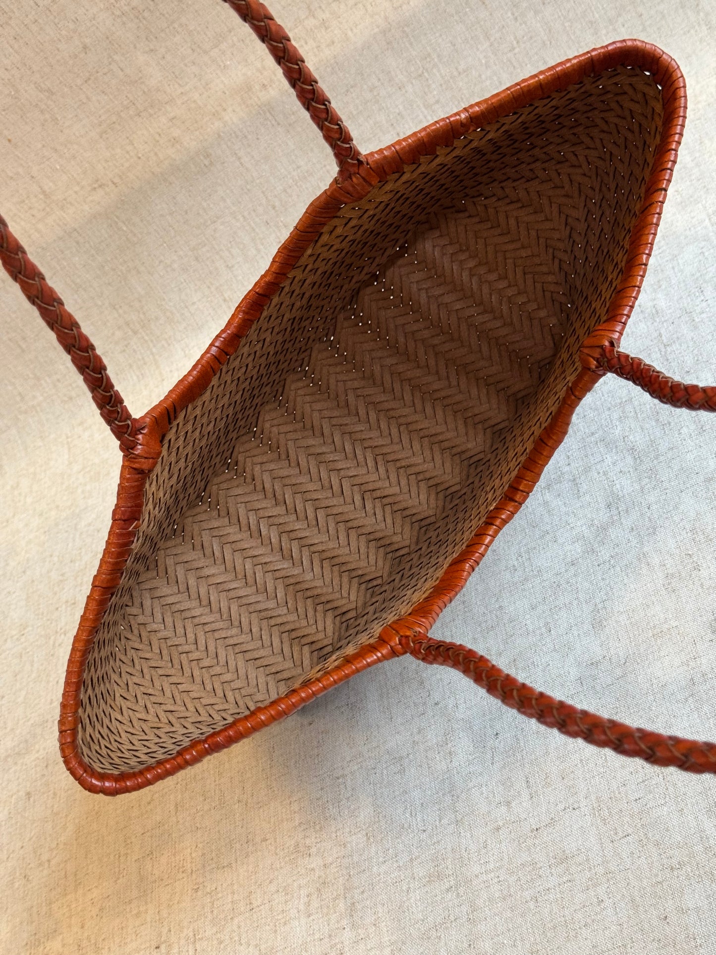 Borsa a spalla Capri - misura piccola, vera pelle tamponato intrecciato