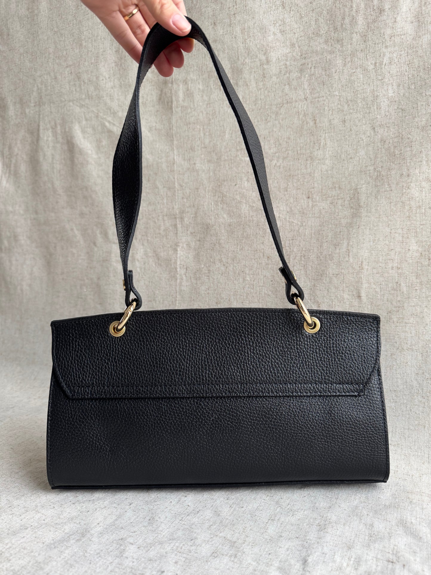 Borsa a spalla Adelaide - con tracolla lunga
