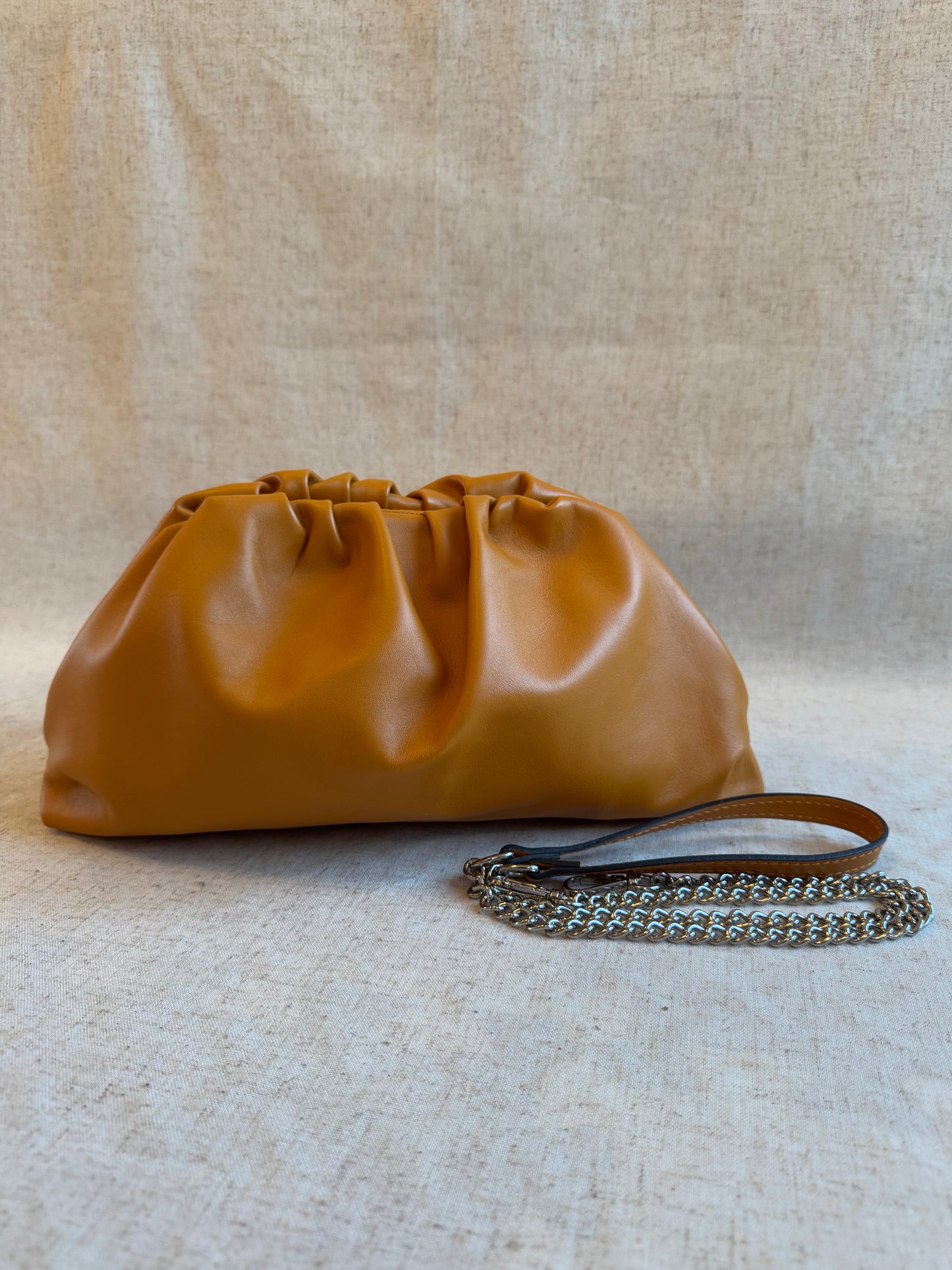 Pochette Claudia - misura grande, con tracolla lunga
