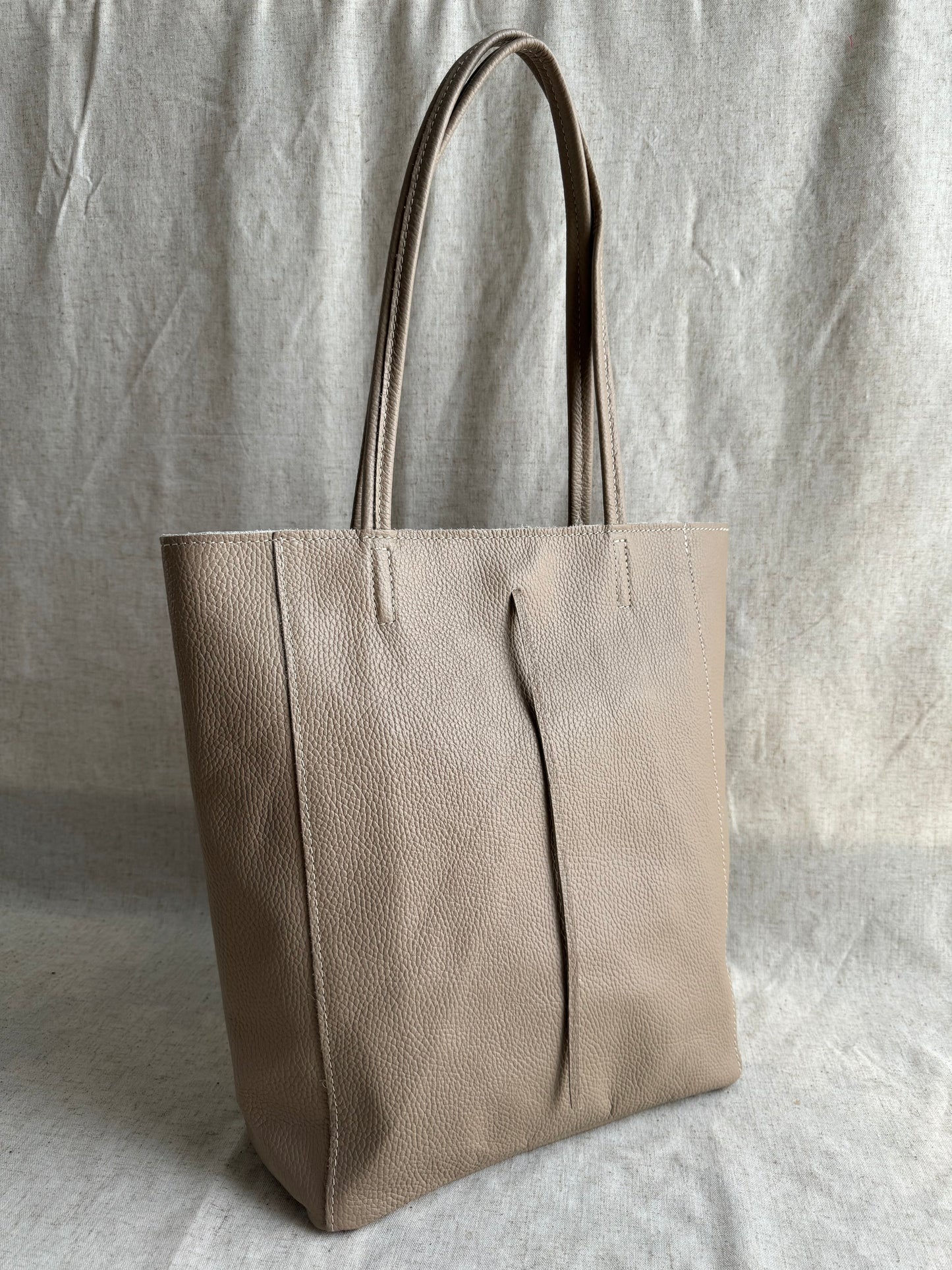 Maxi borsa a spalla Dina