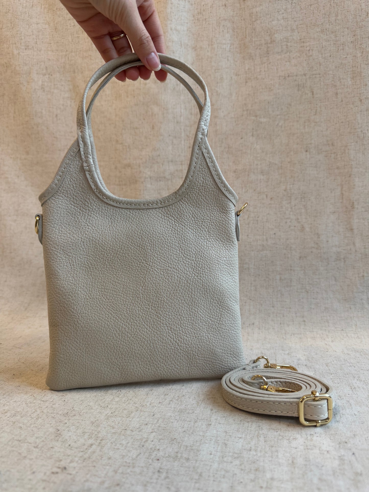 Borsa a mano Evelyn - misura piccola, con tracolla lunga