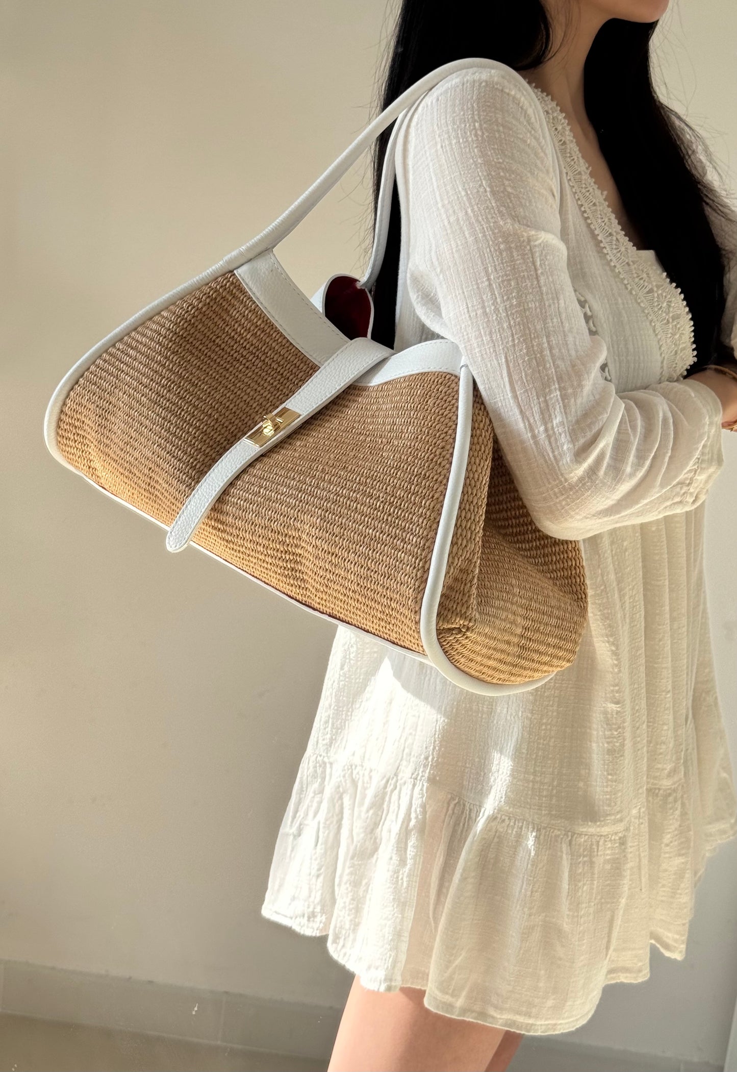Maxi borsa Carla - rafia, con pochette e tracolla