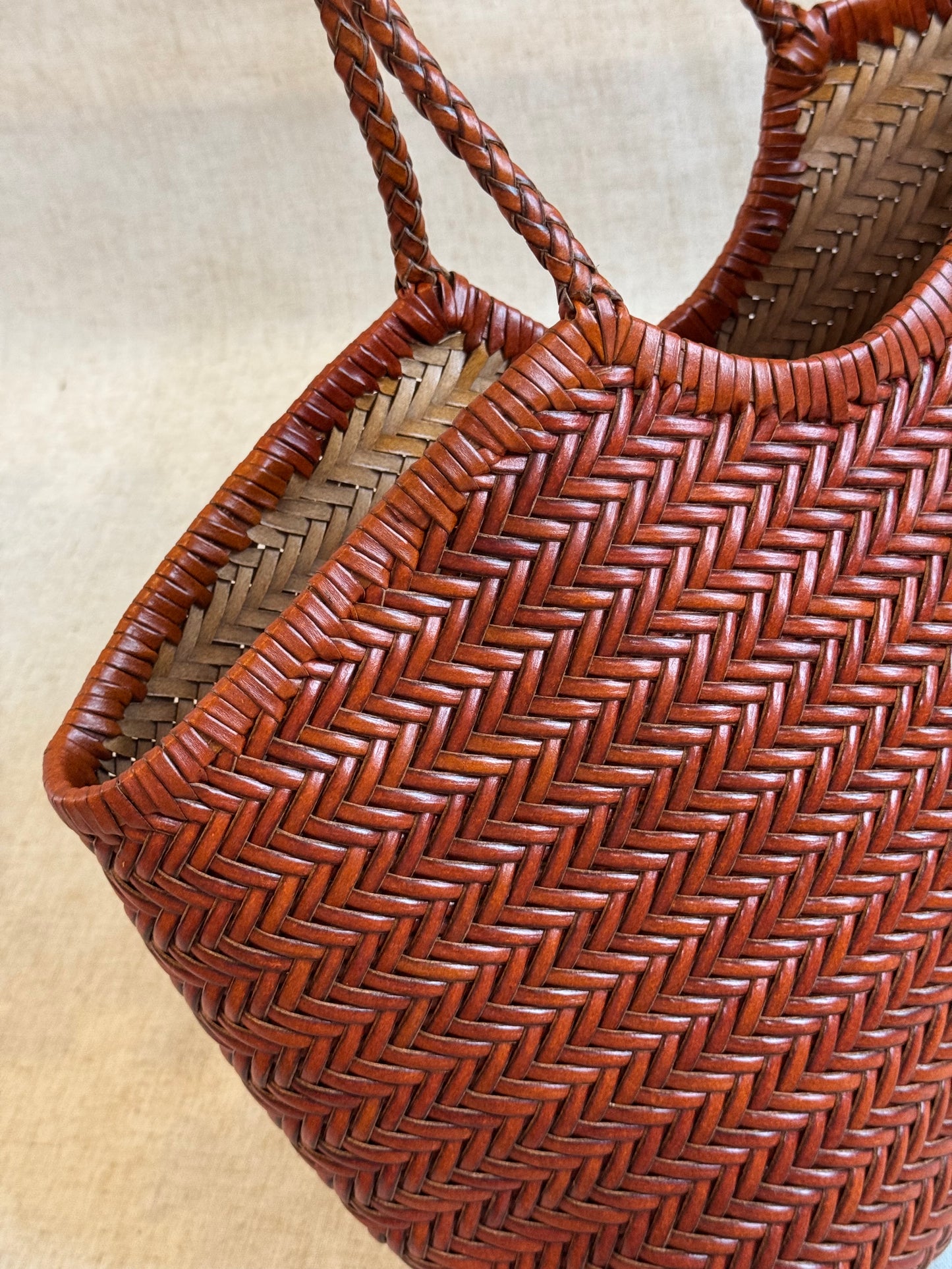 Maxi borsa a spalla Capri - misura grande, vera pelle tamponato intrecciato