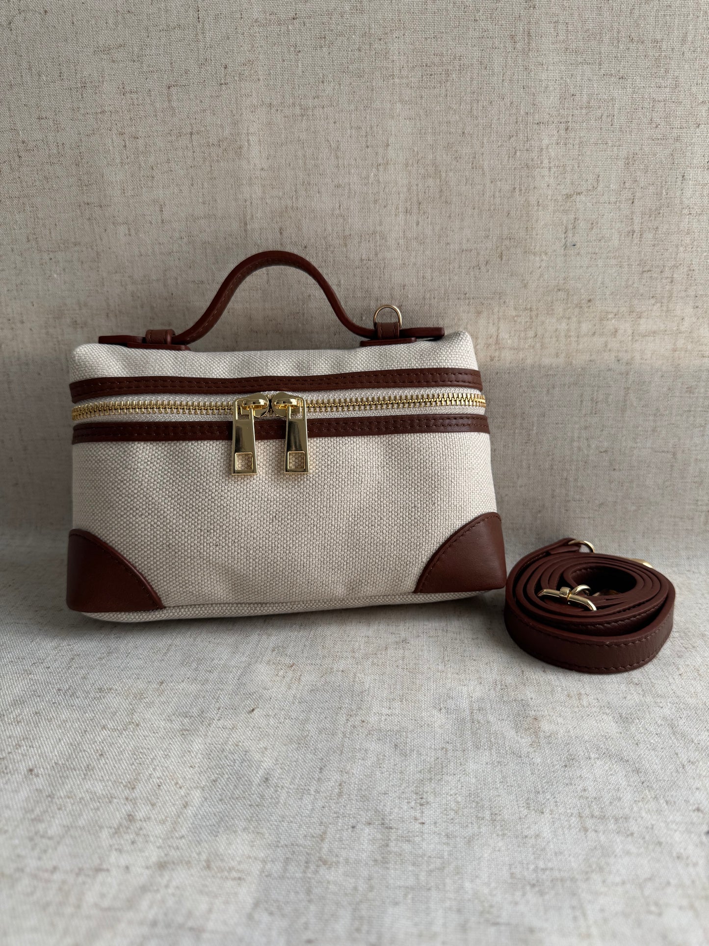 Borsa a mano Adele - con tracolla lunga