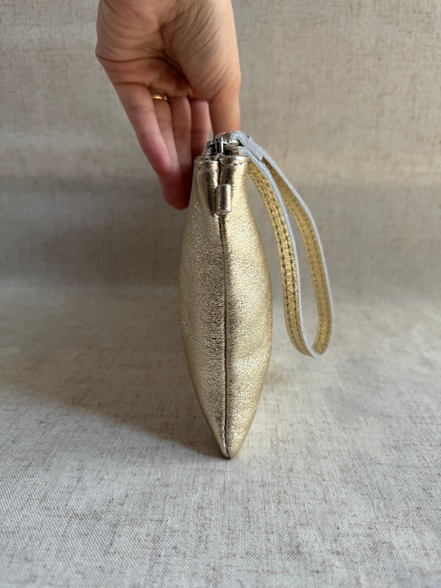 Pochette Chiara laminato - con tracolla lunga