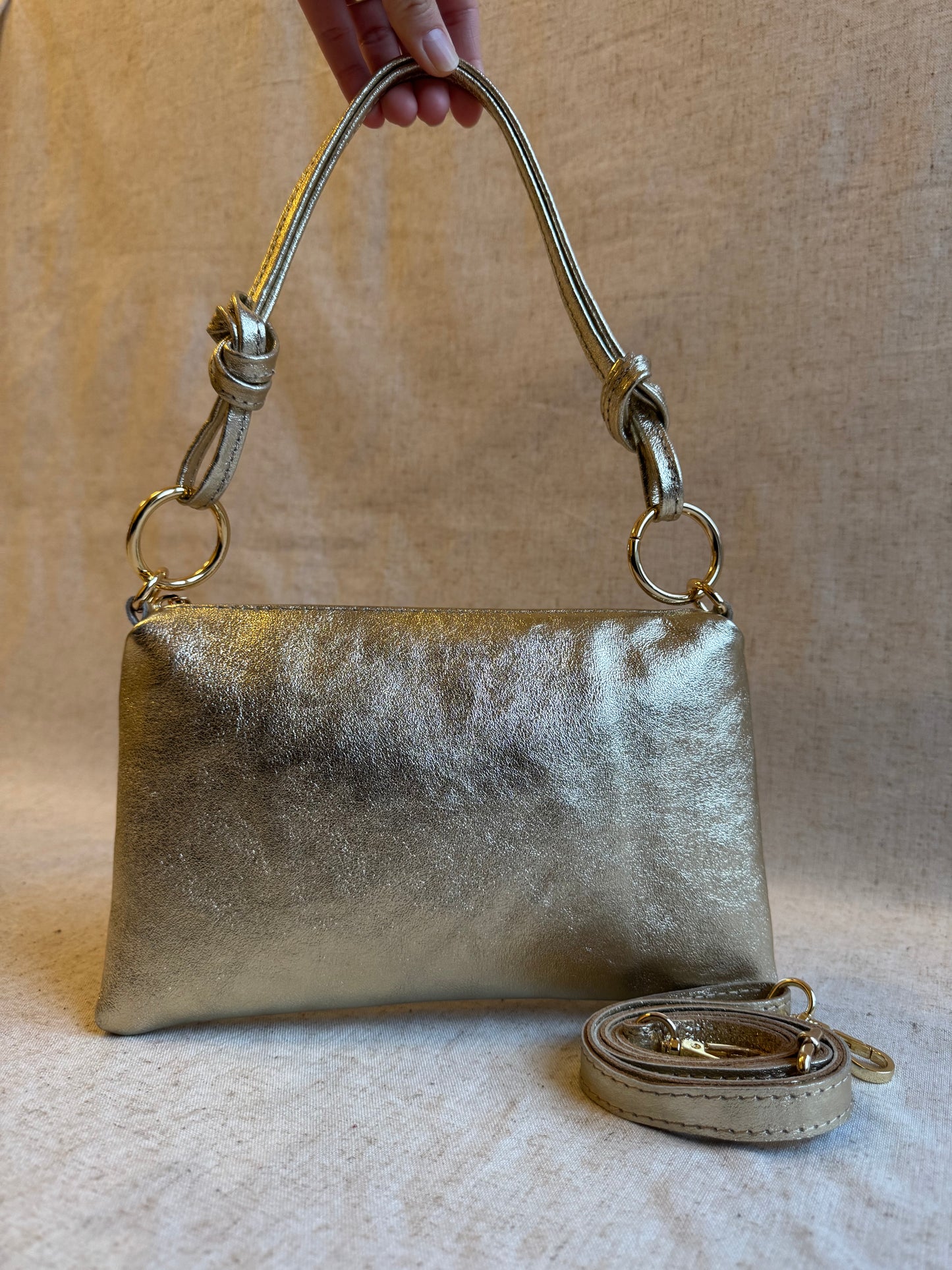 Borsa a spalla Agata - misura piccola, con tracolla lunga