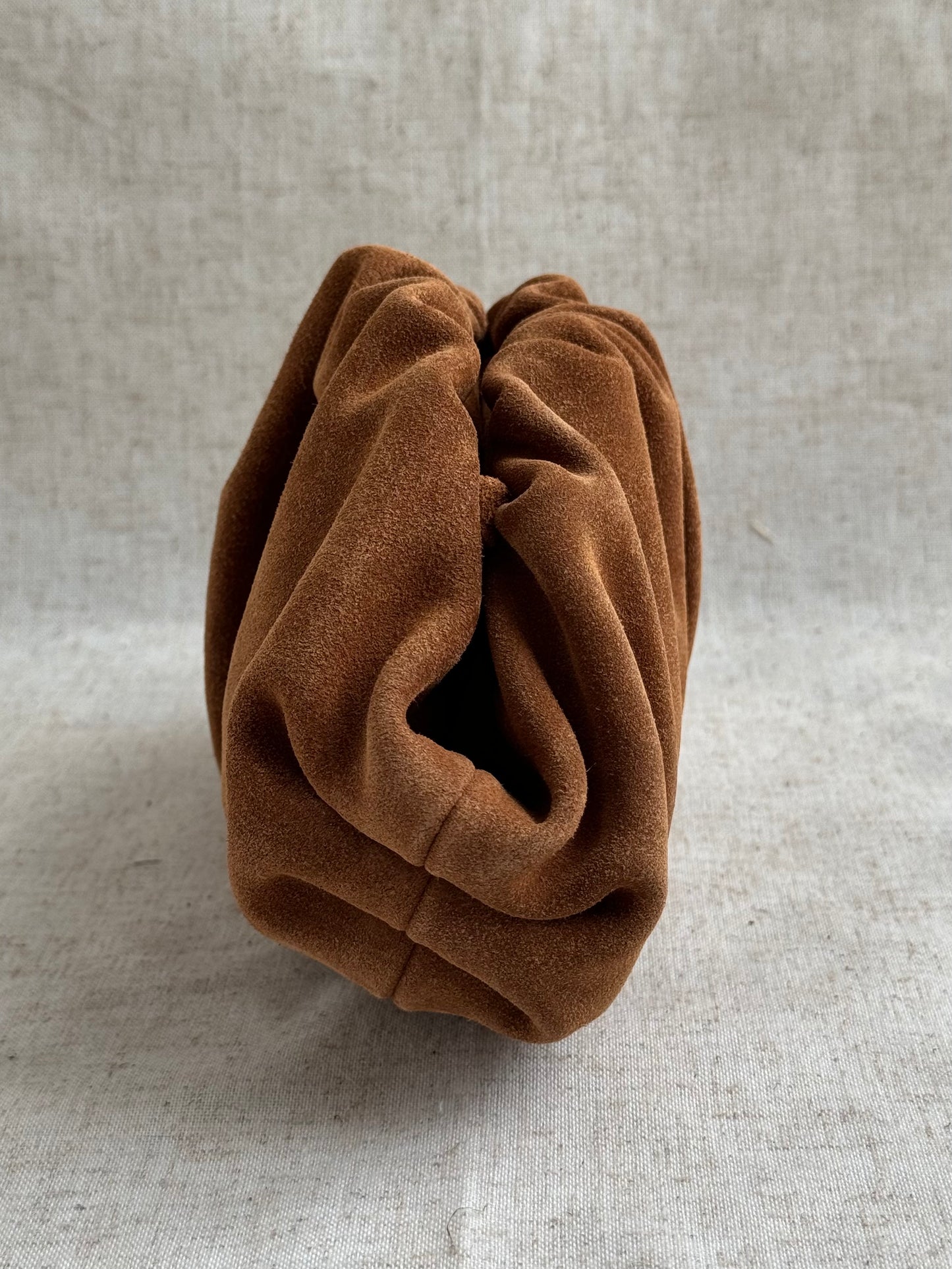 Pochette Claudia - camoscio, con tracolla