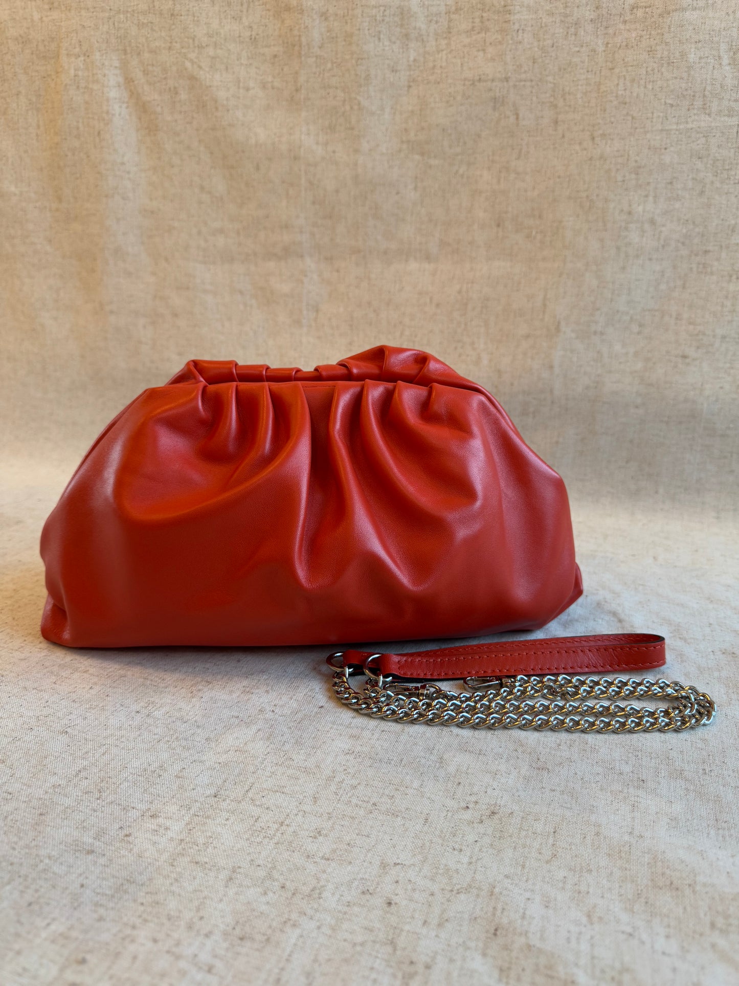 Pochette Claudia - misura grande, con tracolla lunga