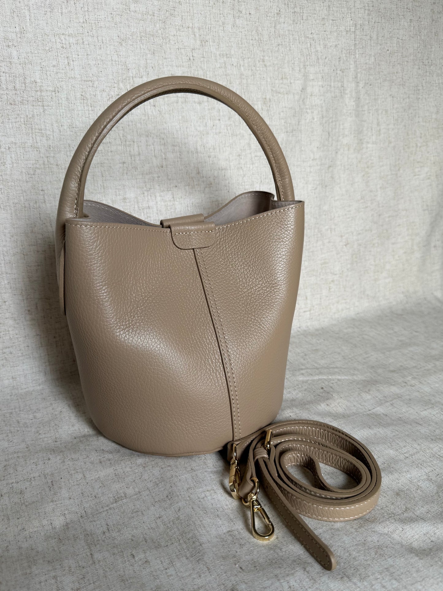 Borsa secchiello Veronica - con tracolla lunga