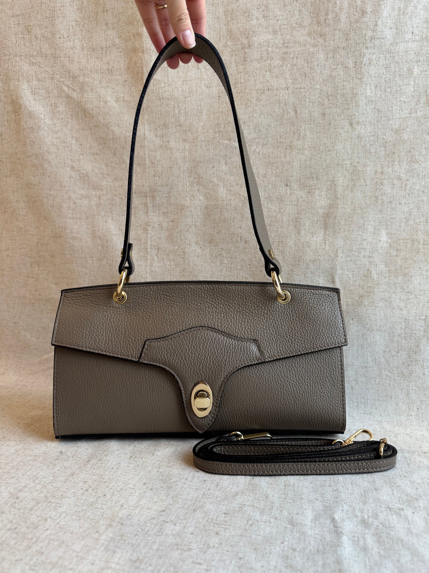 Borsa a spalla Adelaide - con tracolla lunga