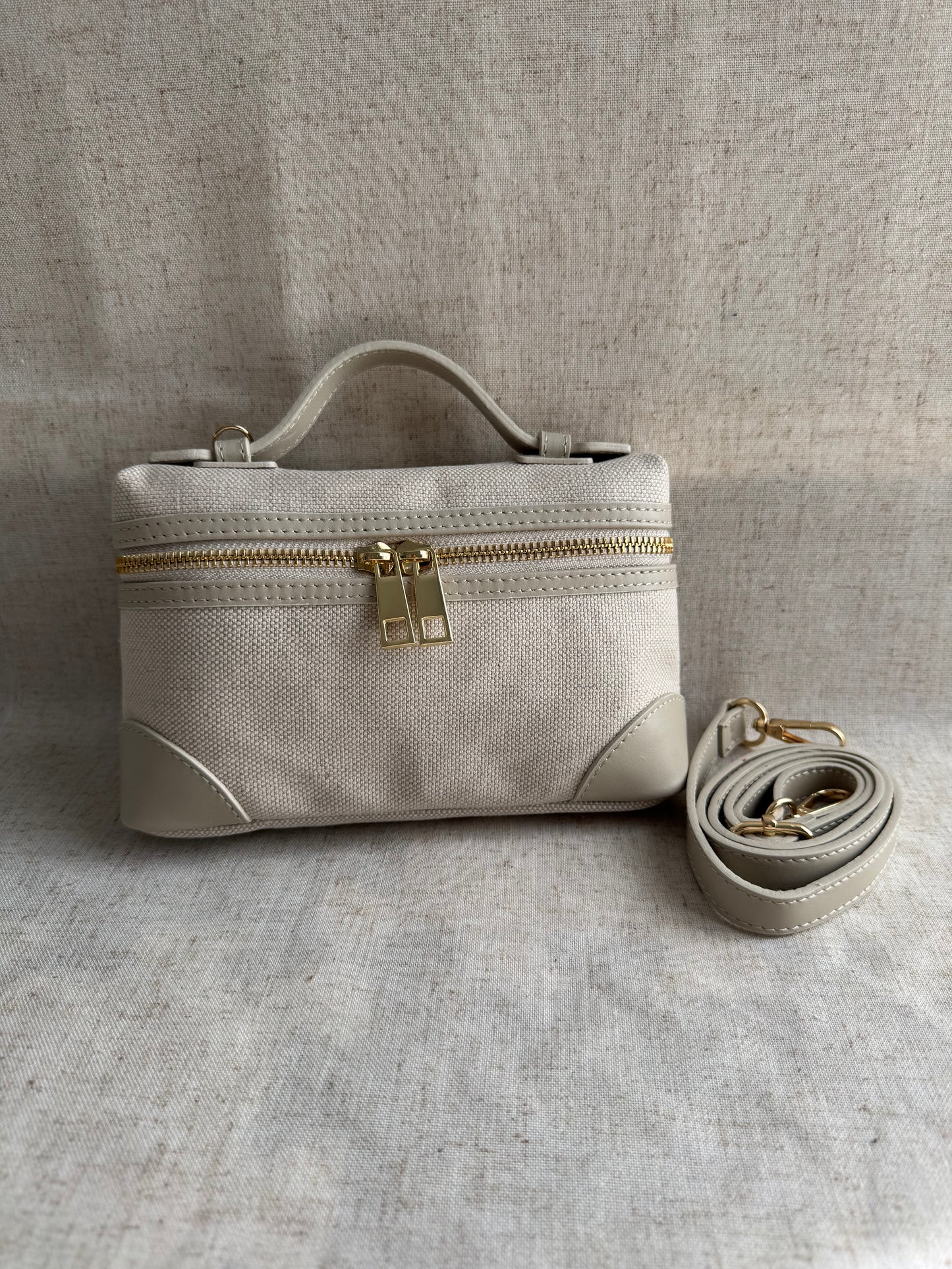 Borsa a mano Adele - con tracolla lunga