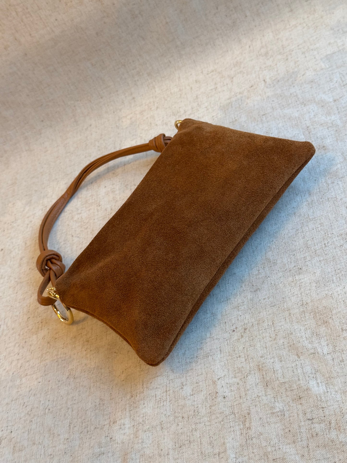Borsa a spalla Agata camoscio - misura piccola, con tracolla lunga