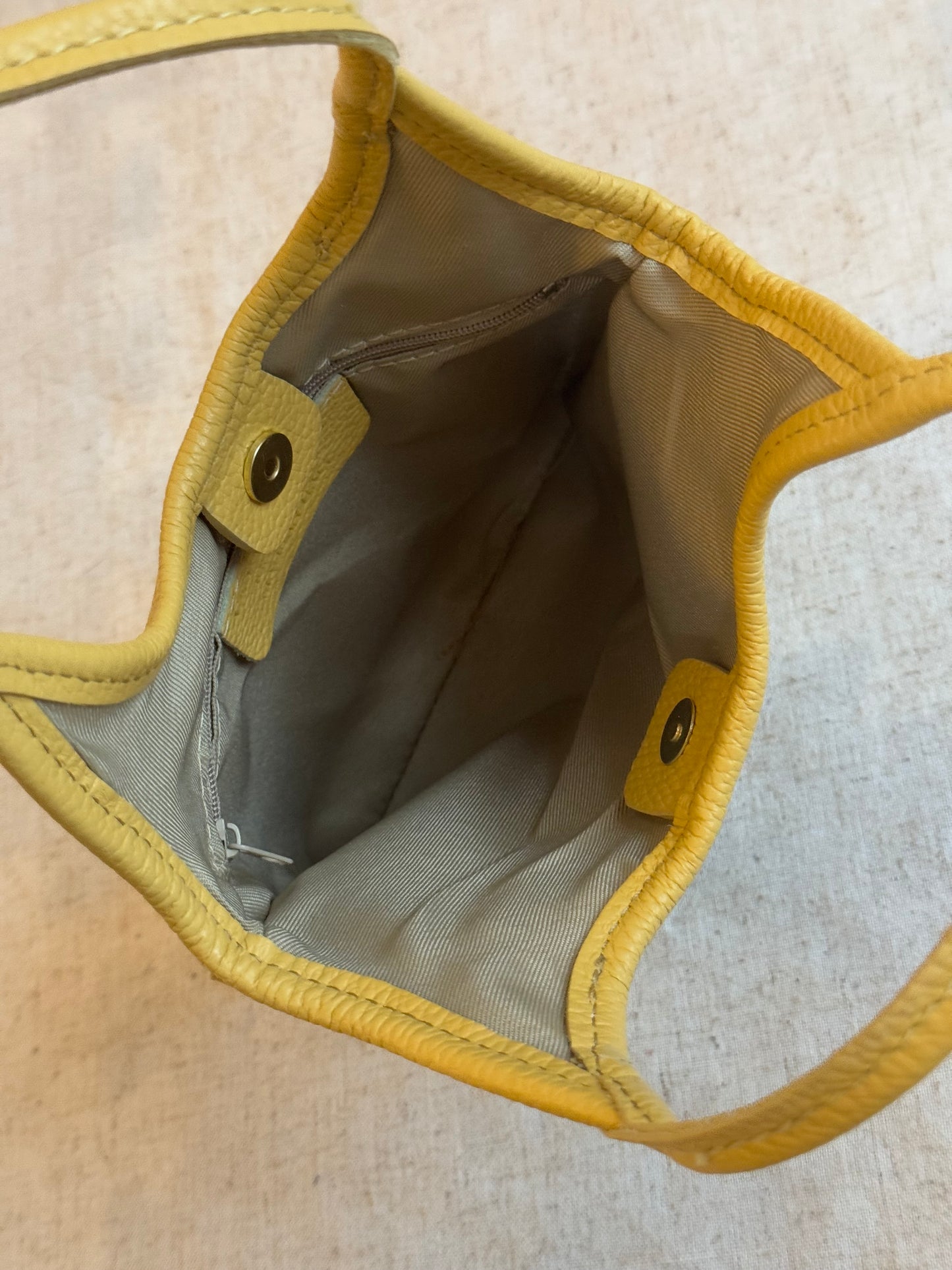 Borsa a mano Evelyn - misura piccola, con tracolla lunga
