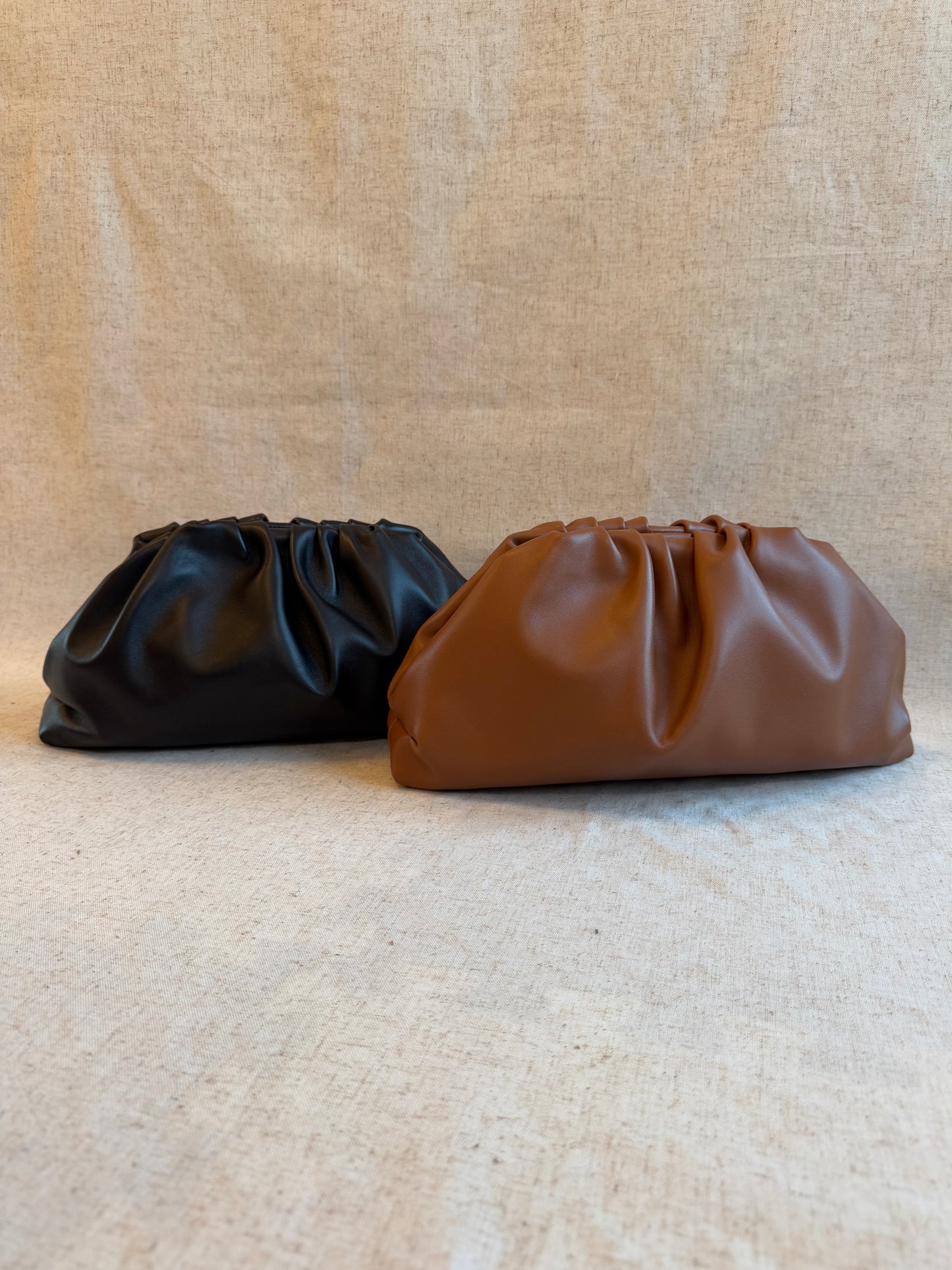 Pochette Claudia - misura grande, con tracolla lunga
