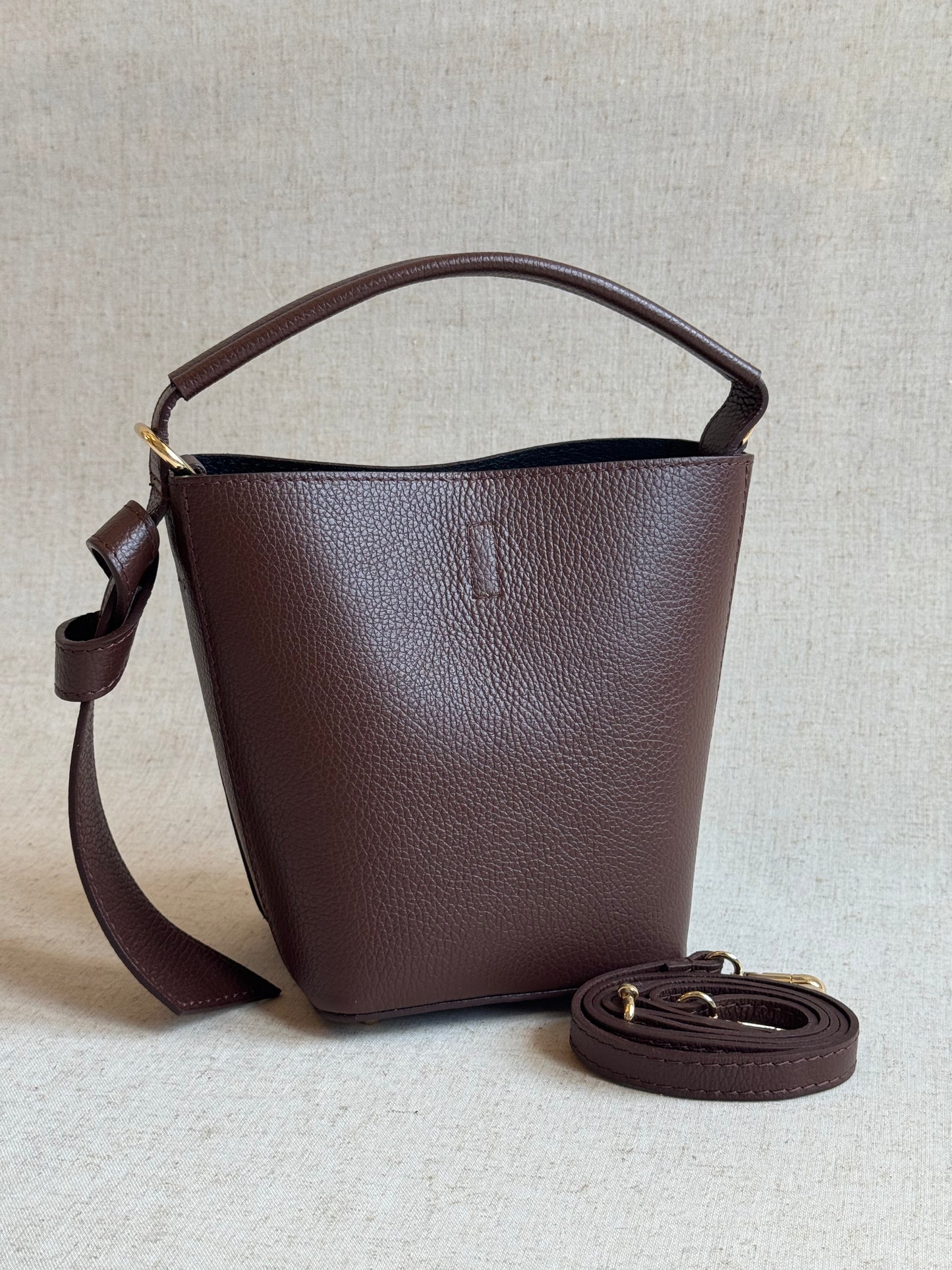 Borsa secchiello Vittoria - con tracolla lunga e pochette
