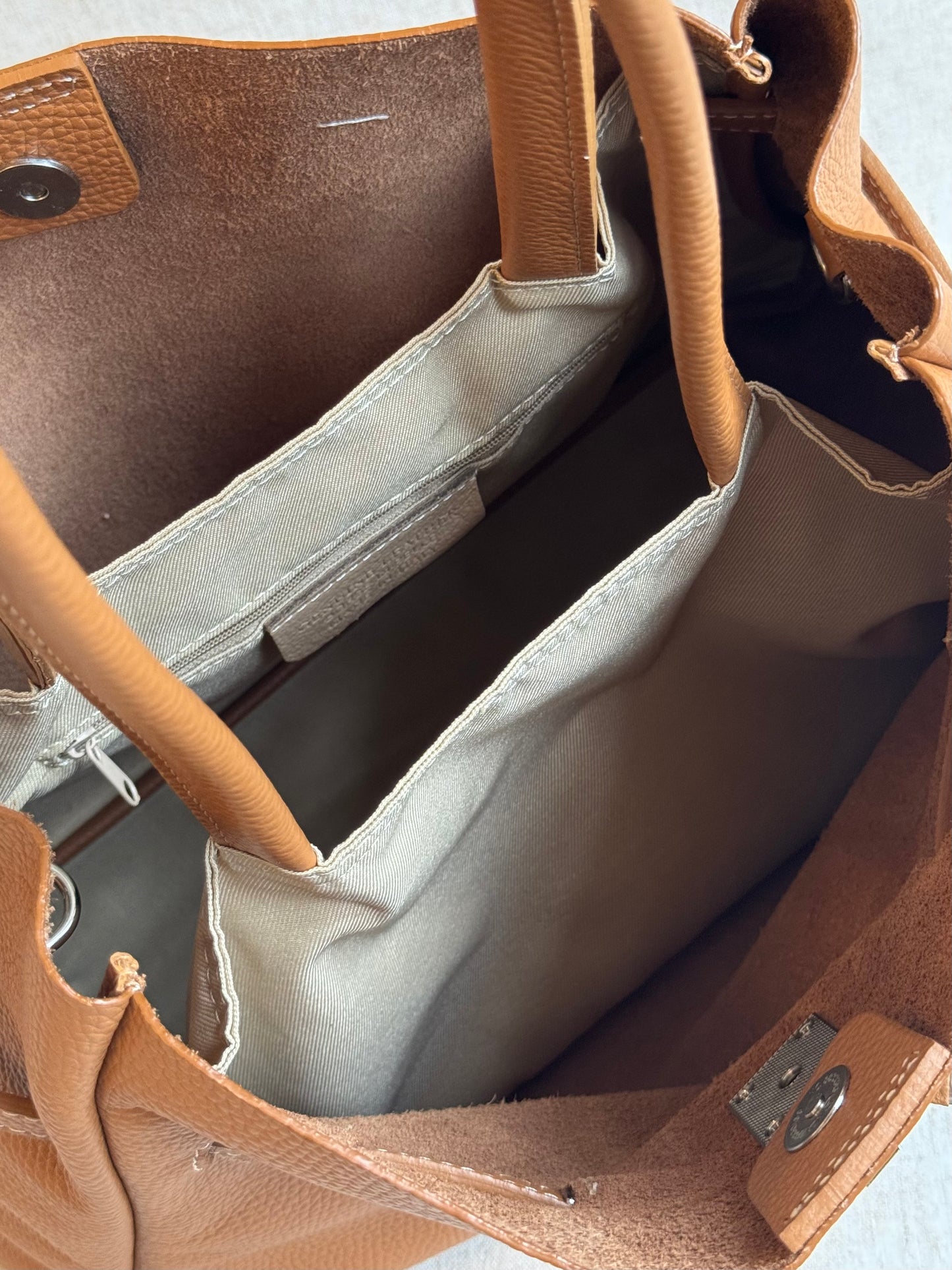 Borsa Soho - misura grande, con tracolla lunga