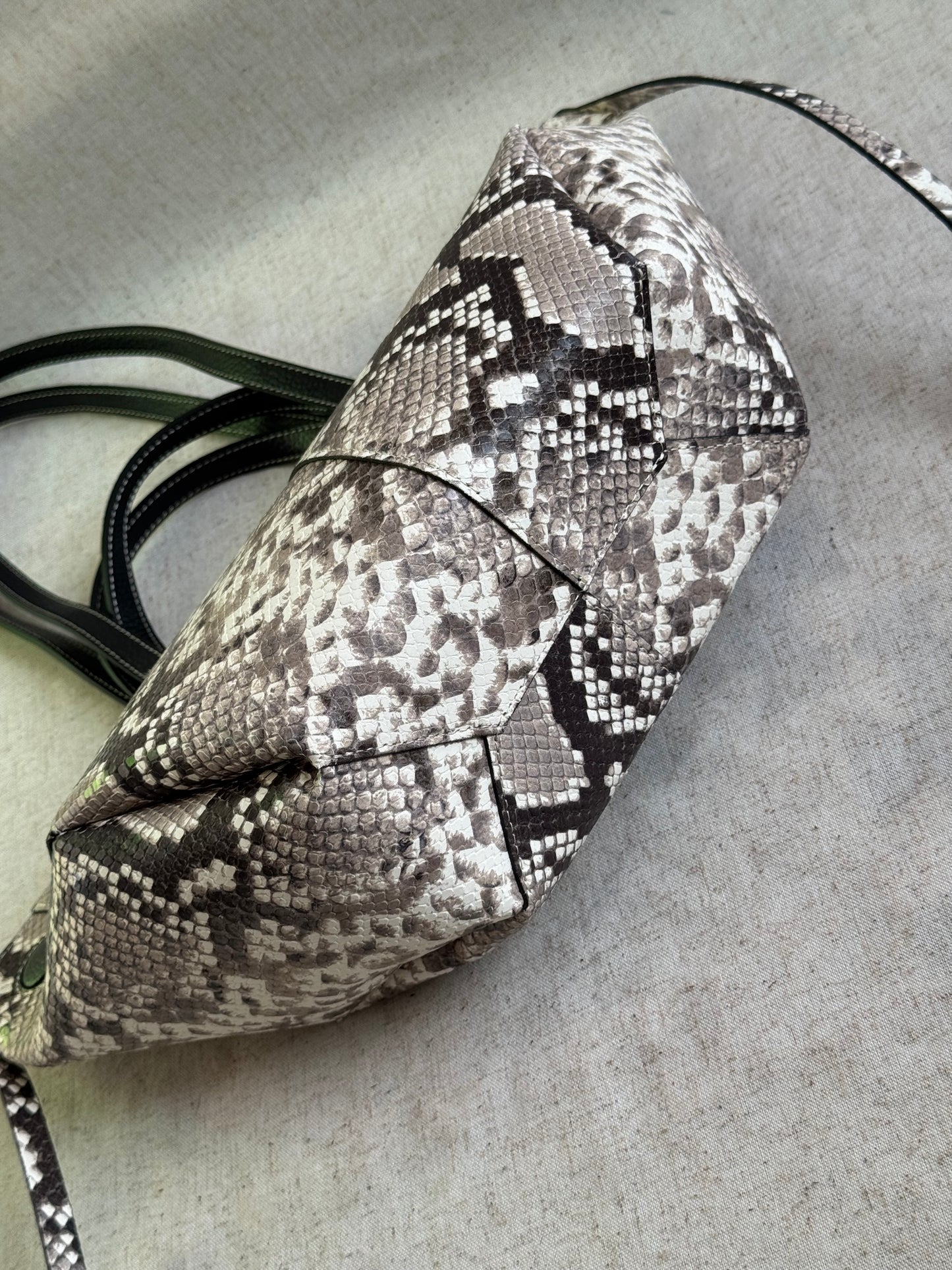 Borsa a spalla Sofia - pitonato, misura piccola con pochette