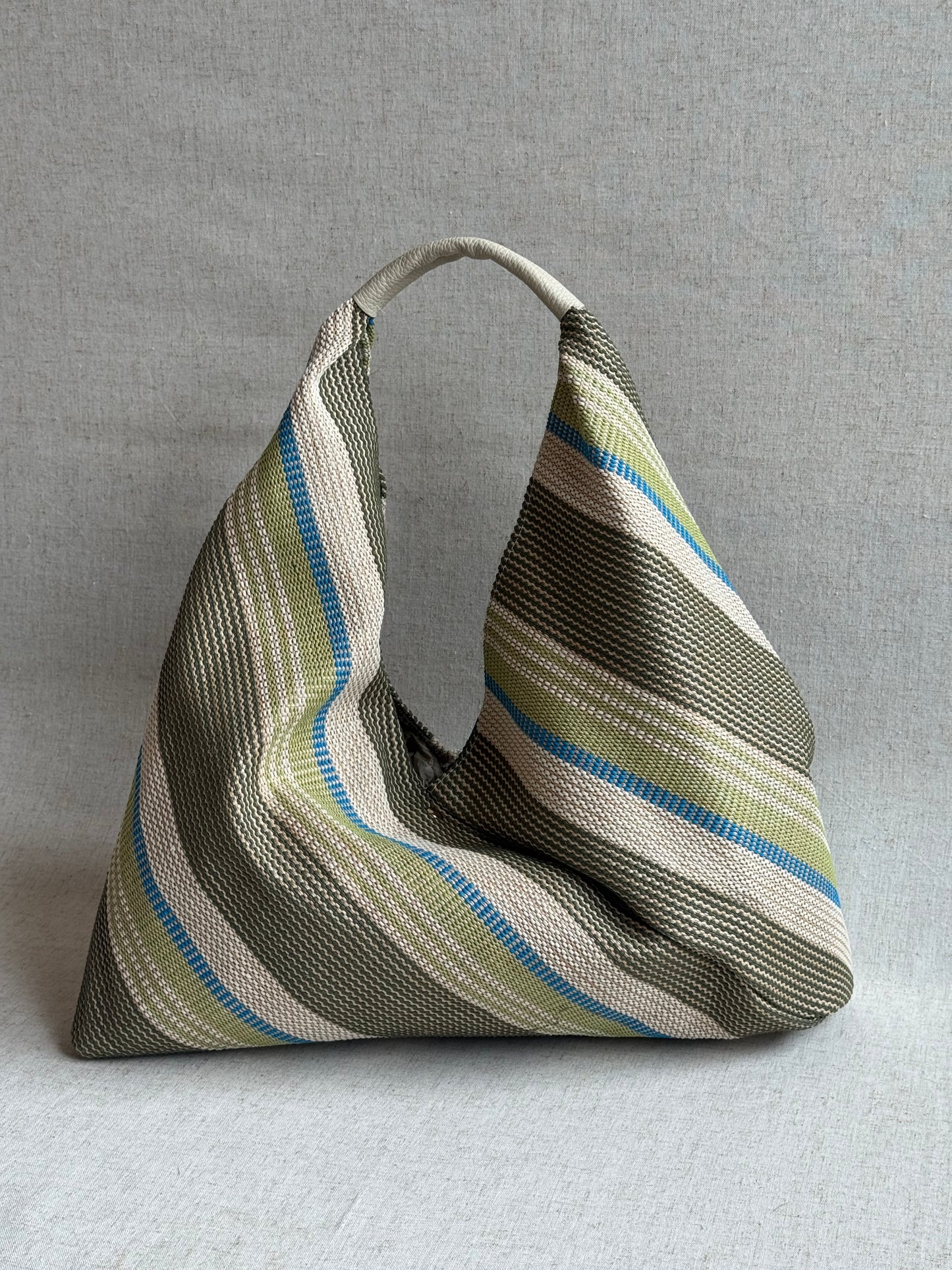 Maxi borsa a spalla Melissa - rafia