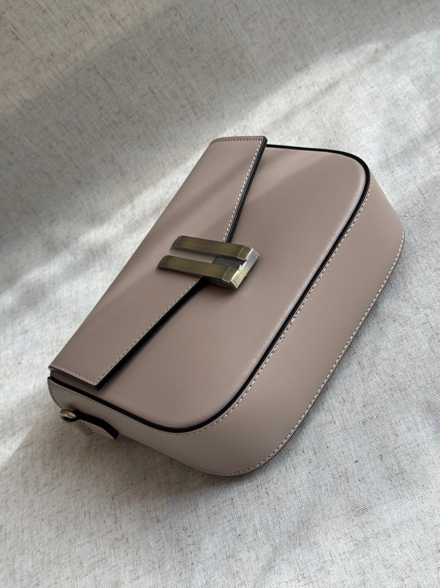 Borsa Delia