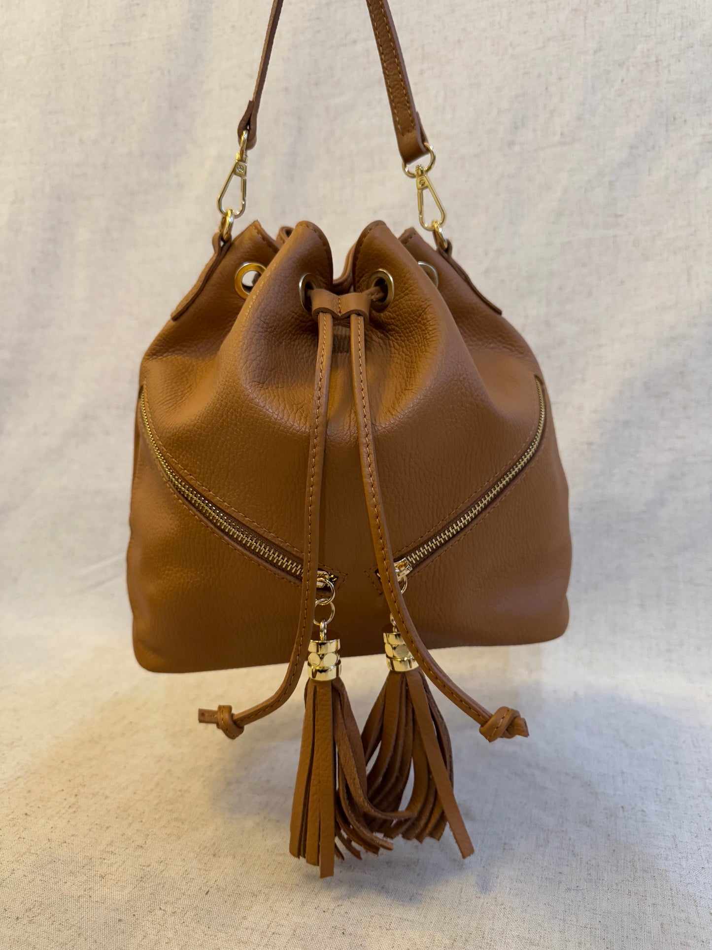 Borsa secchiello Paola - con tracolla lunga