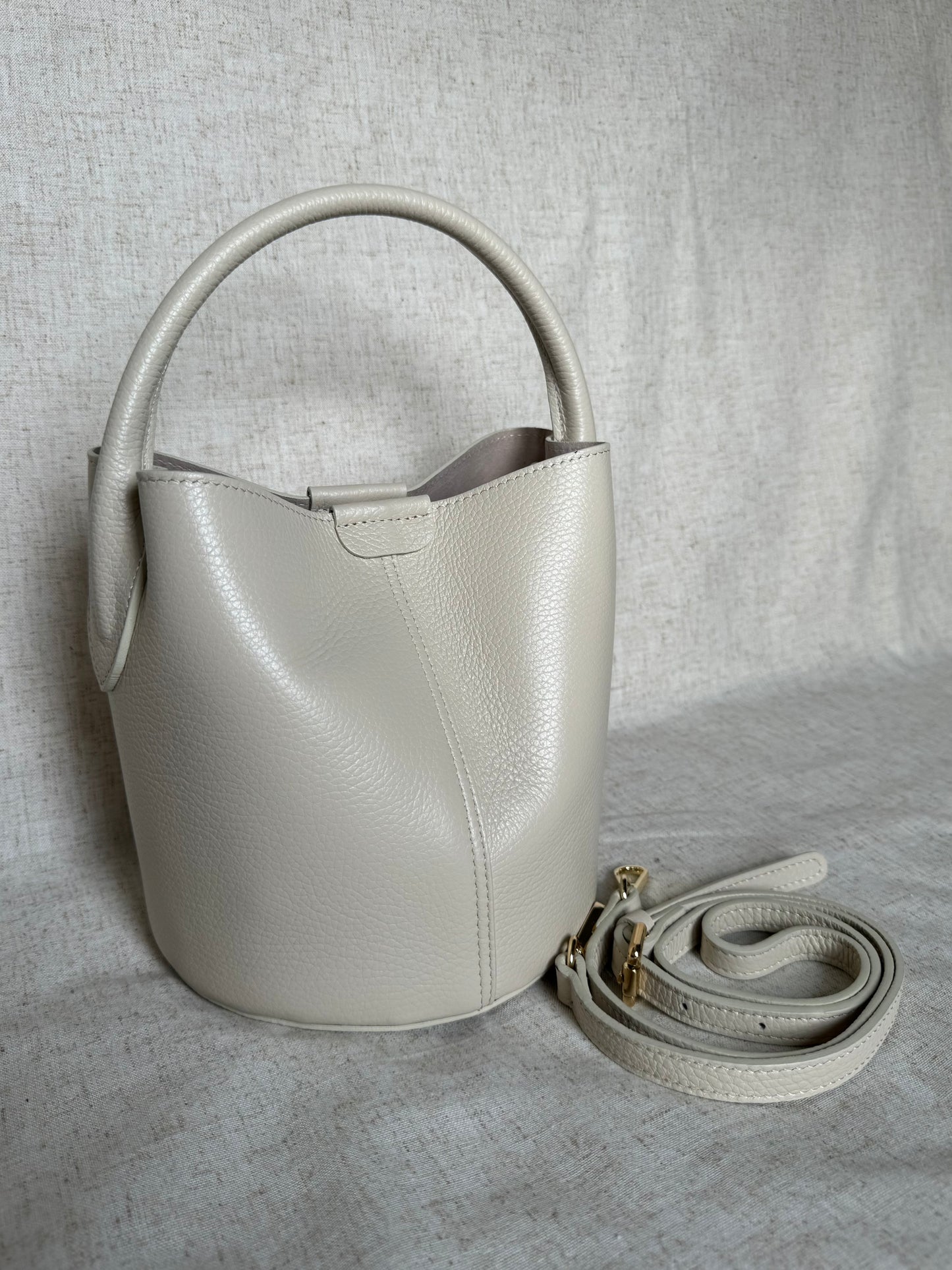 Borsa secchiello Veronica - con tracolla lunga