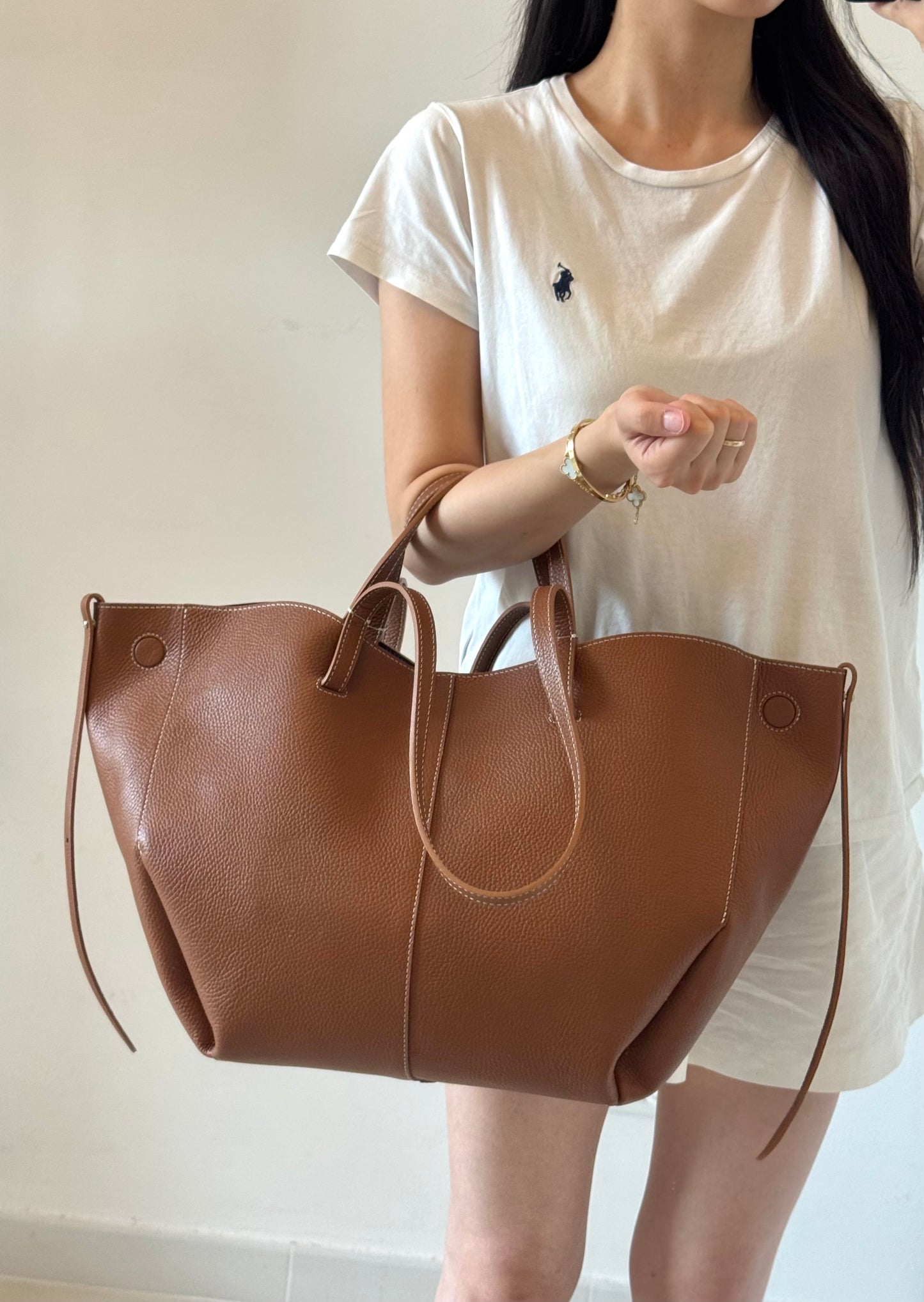 Borsa a spalla Sofia - misura grande, con pochette