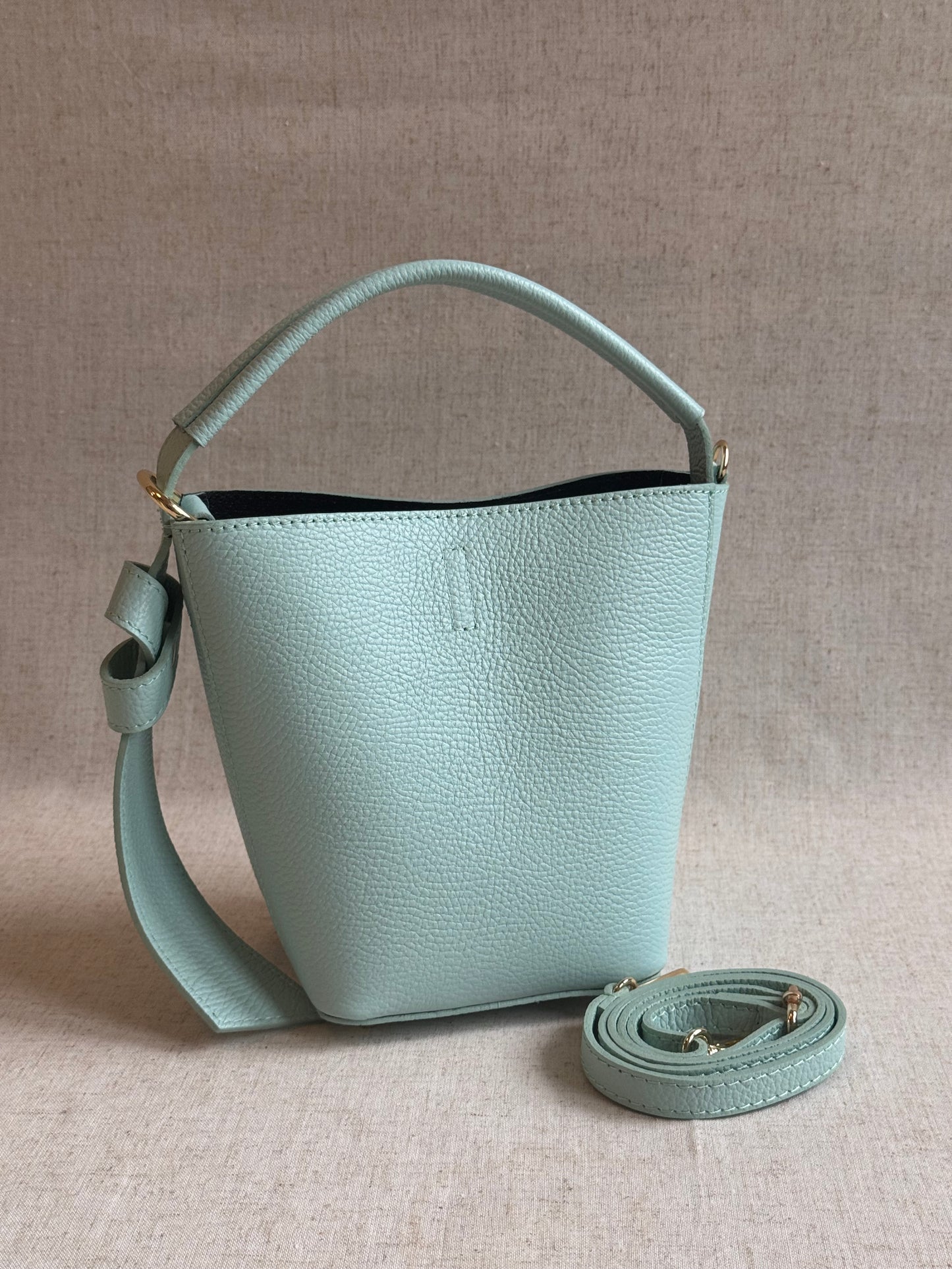 Borsa secchiello Vittoria - con tracolla lunga e pochette