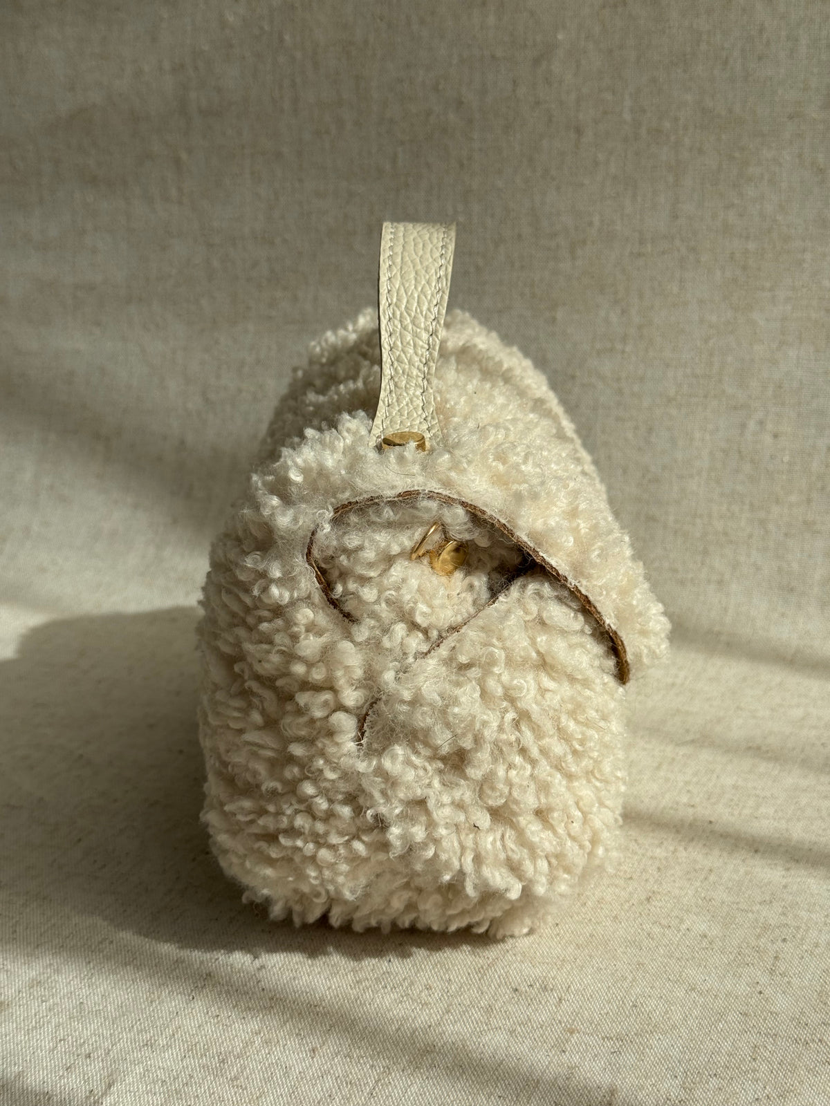Borsa Lily - teddy, con tracolla in catena