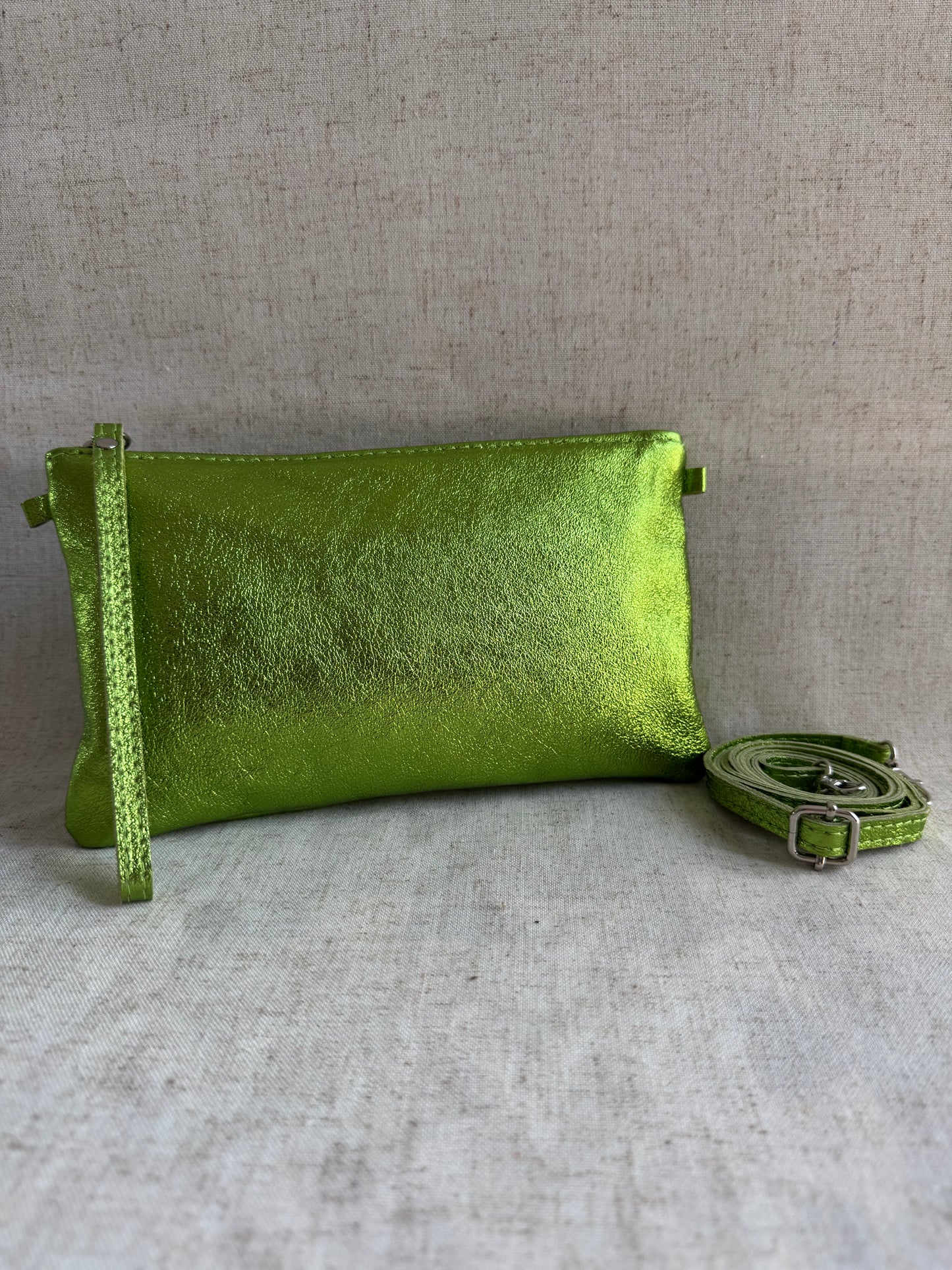 Pochette Chiara laminato - con tracolla lunga