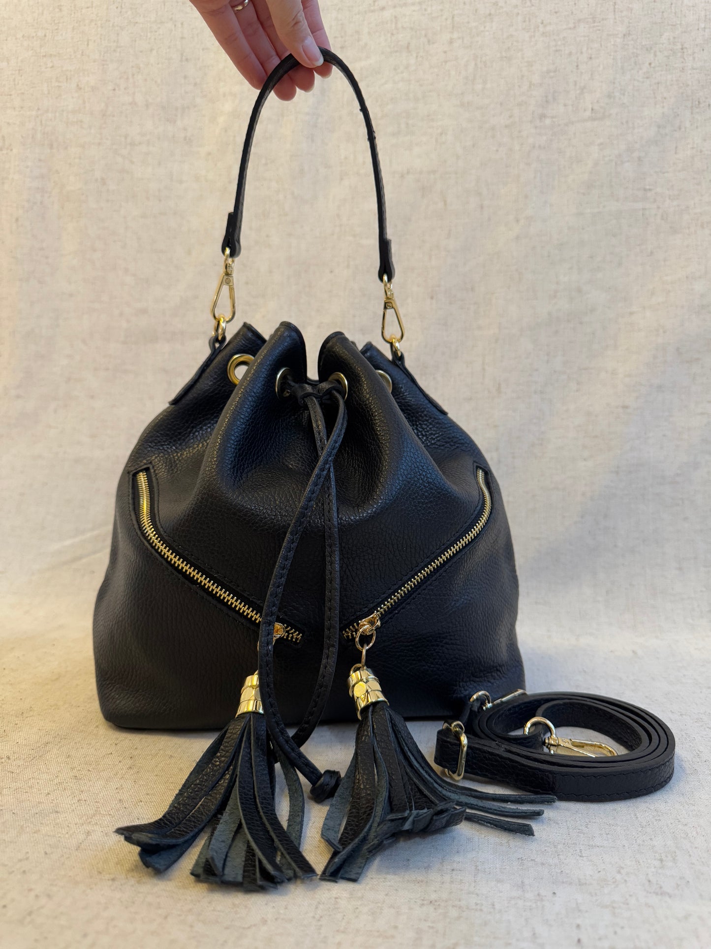 Borsa secchiello Paola - con tracolla lunga