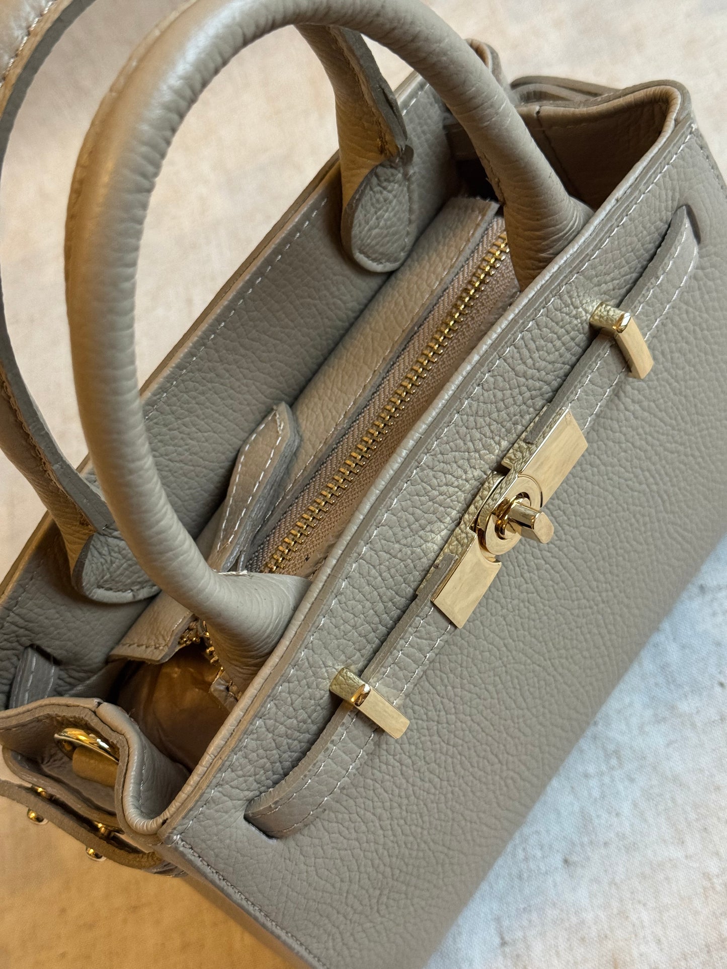 Borsa Dorothy - misura piccola, con tracolla lunga