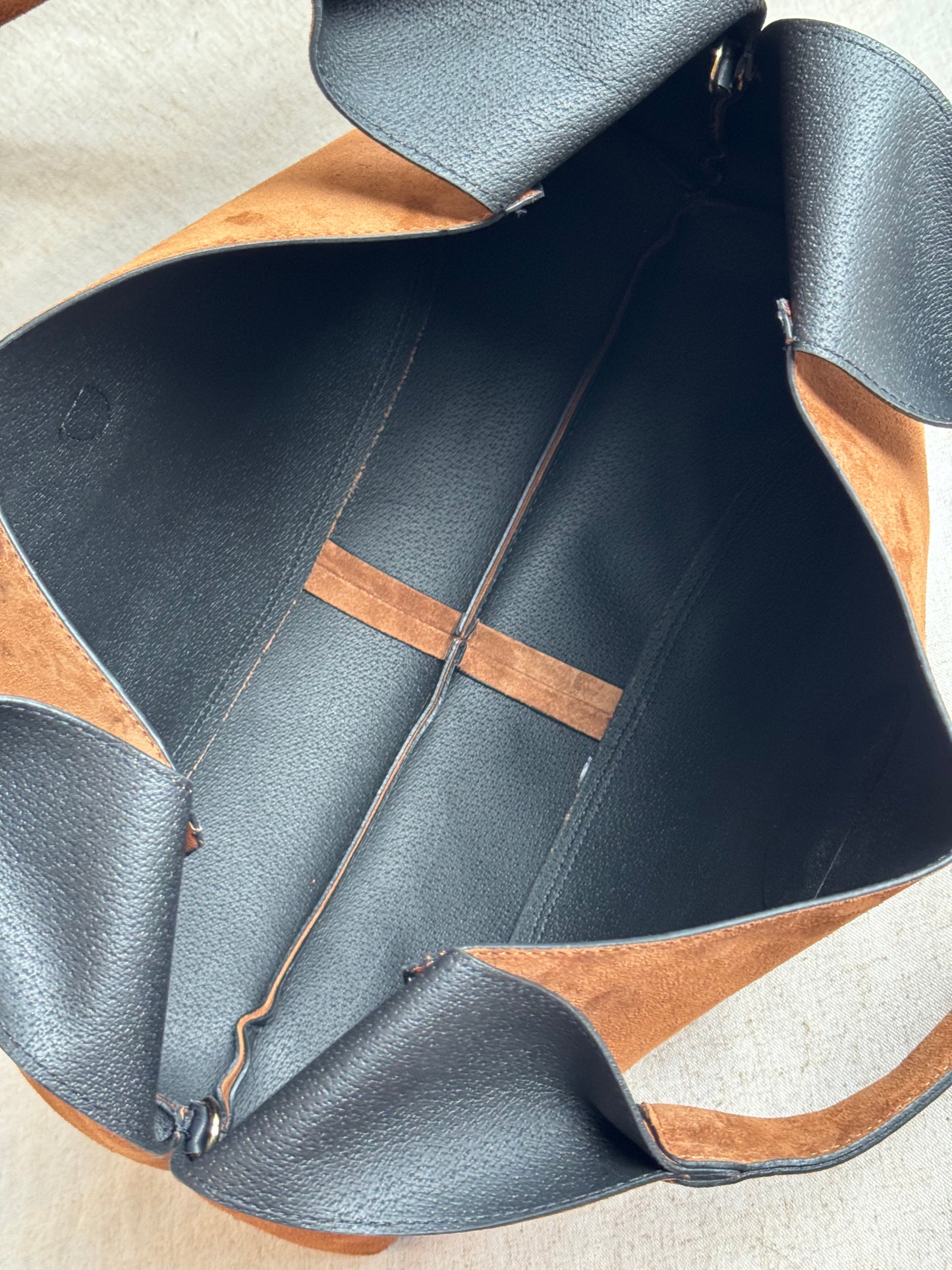 Borsa Gabriella - camoscio, misura MAXI, con tracolla lunga