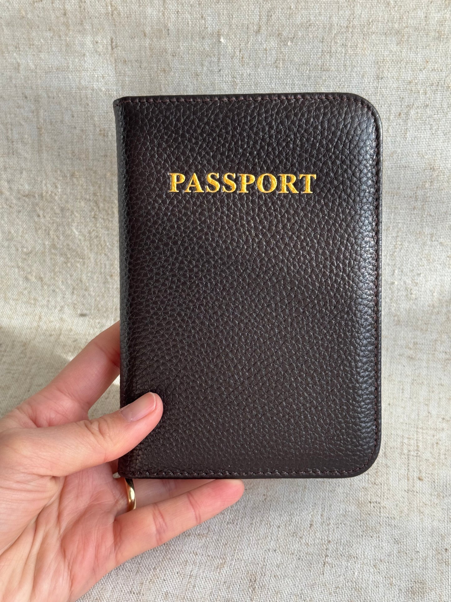 Porta passaporto Olly