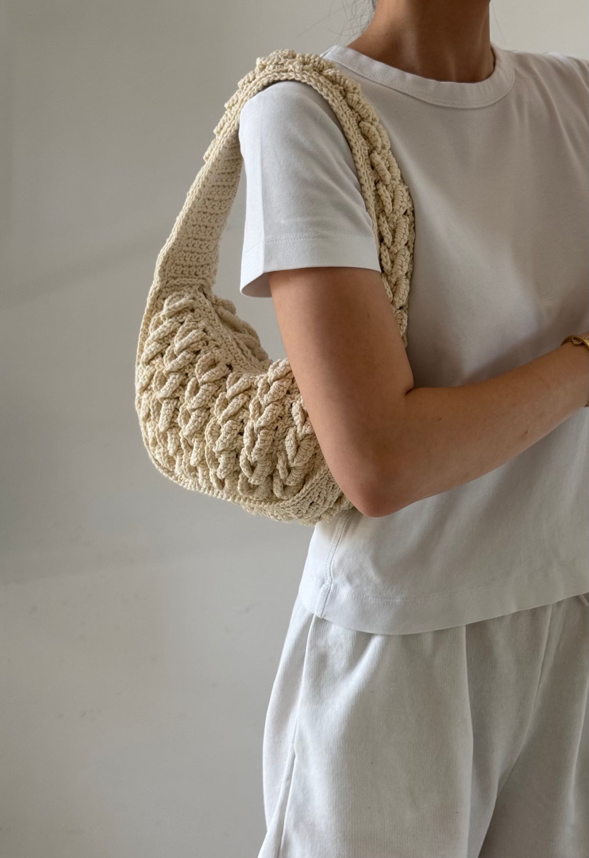 Borsa Cherie - uncinetto, con tracolla in catena