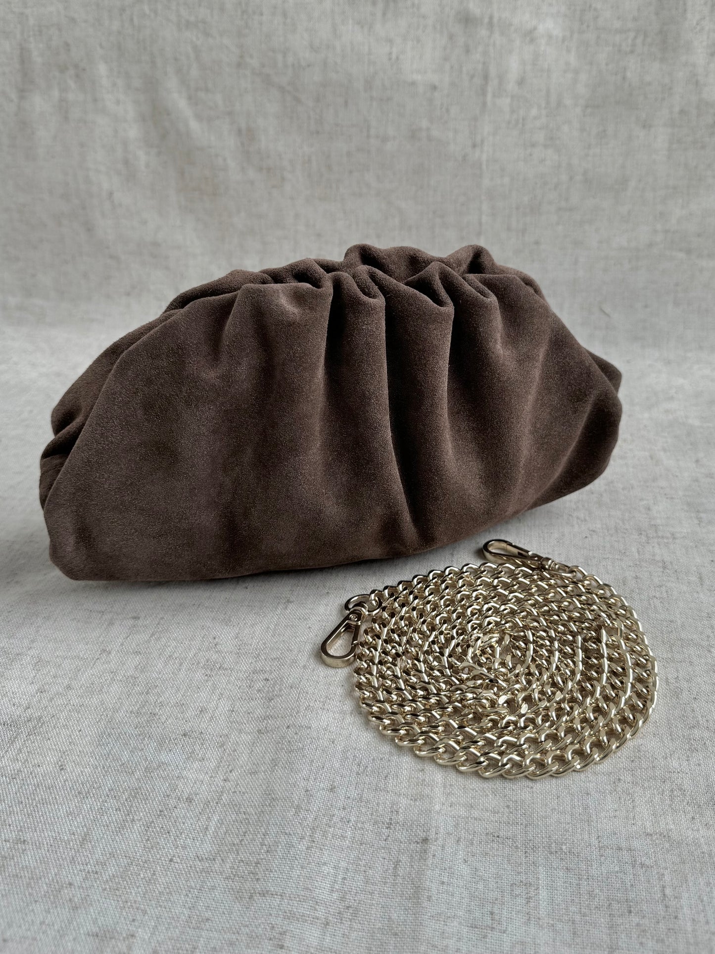Pochette Claudia - camoscio, con tracolla