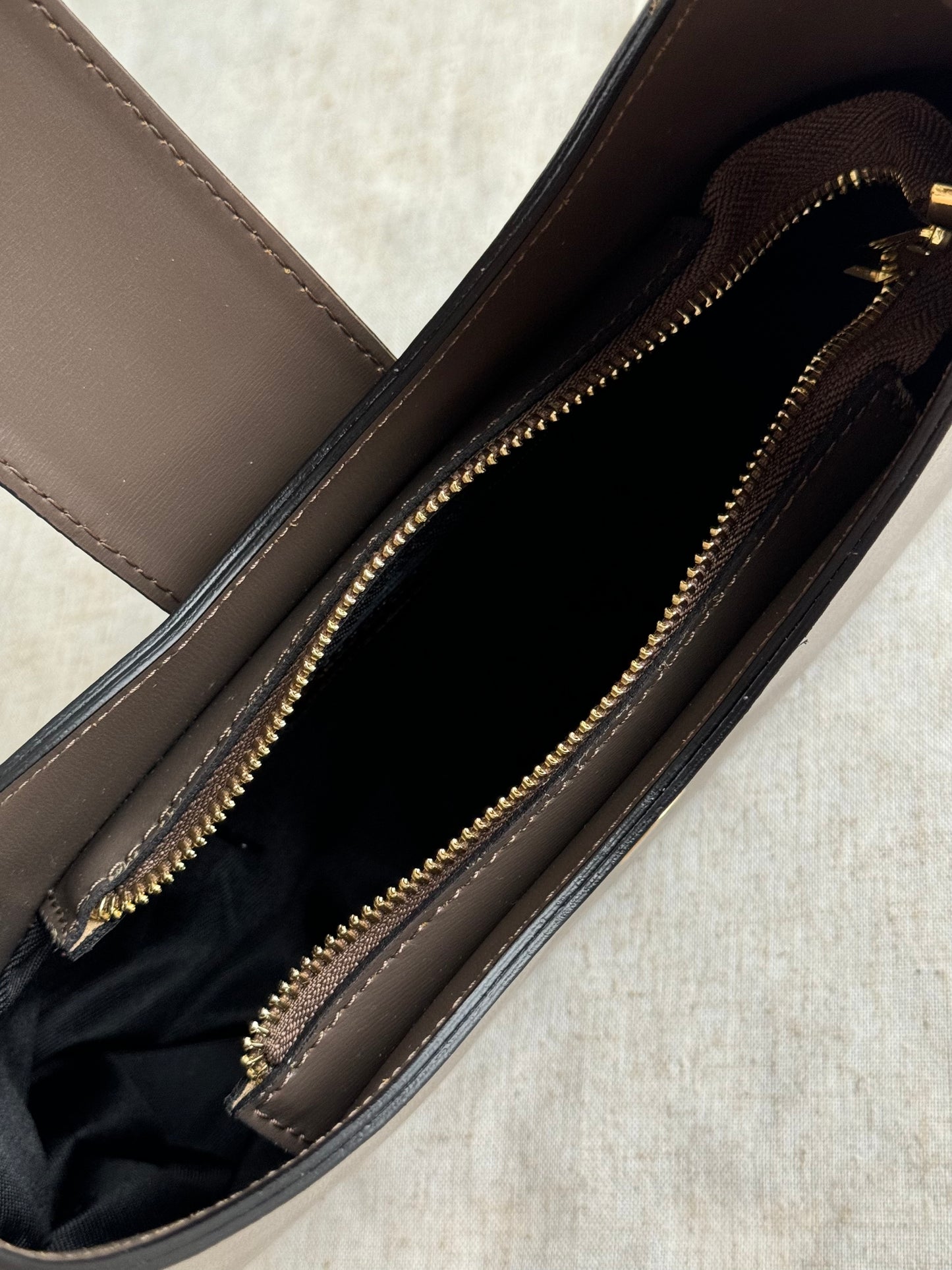 Borsa a spalla Margot - con tracolla lunga