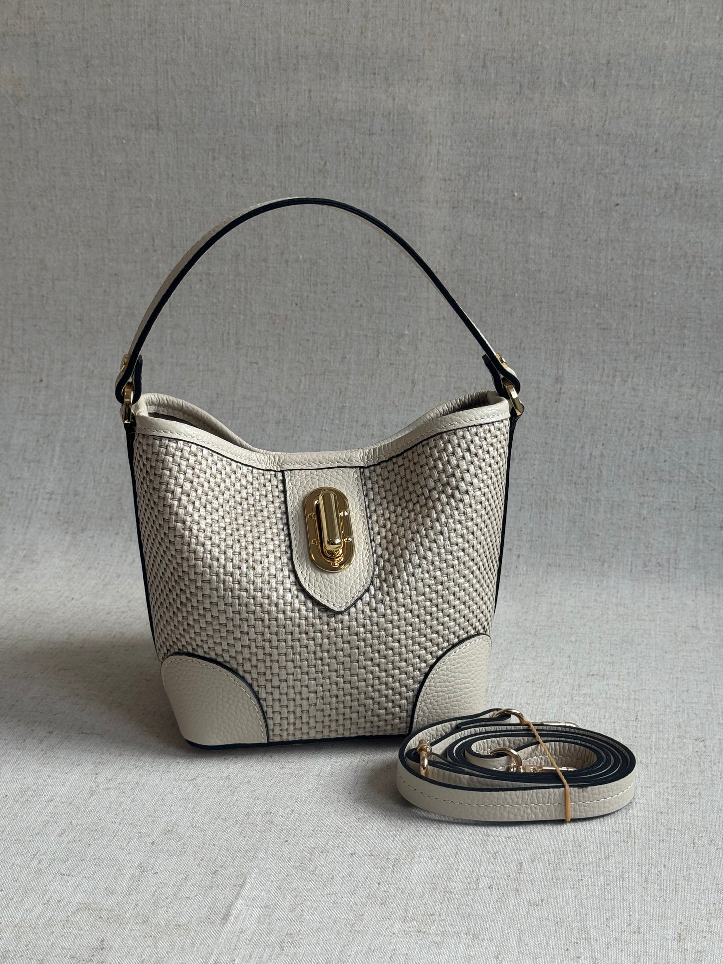 Borsa secchiello Linda - misura piccola, con tracolla lunga