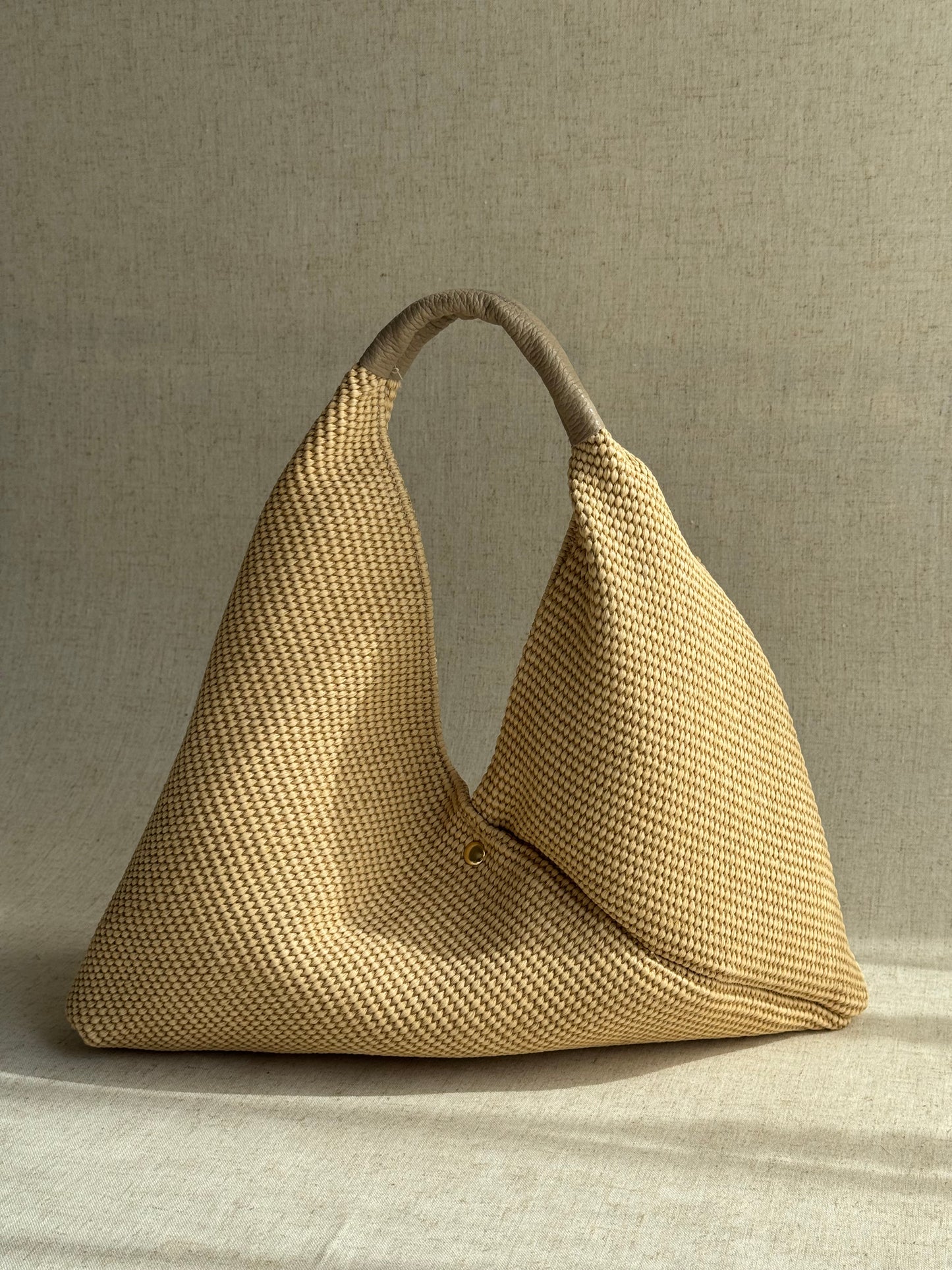 Borsa a spalla Melissa - rafia, misura piccola