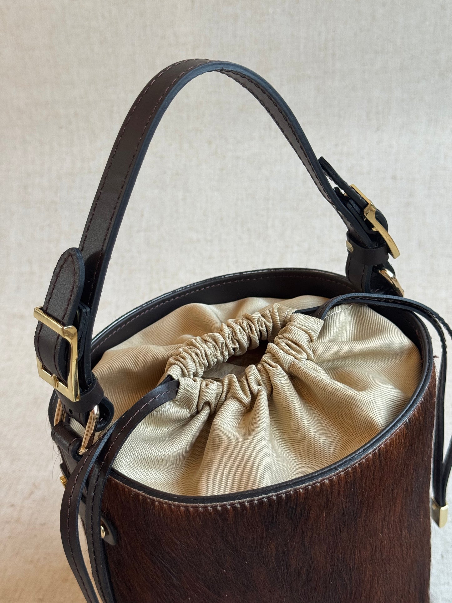Borsa a spalla Ophelia - cavallino, con tracolla lunga