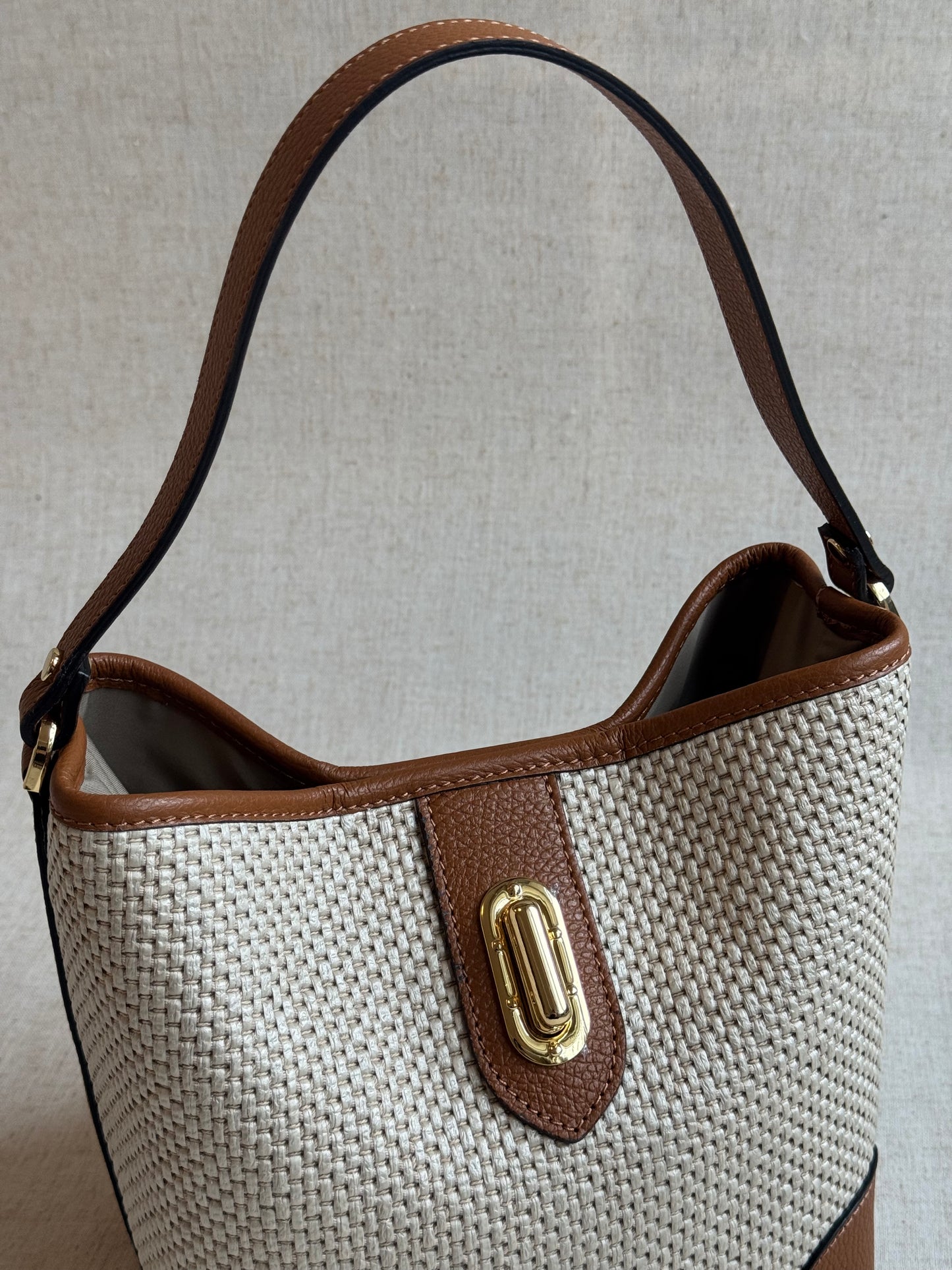 Borsa secchiello Linda - misura grande, con tracolla lunga