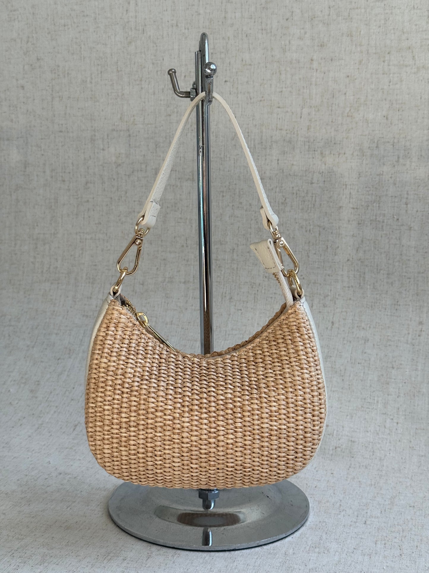 Borsa Luna - rafia, misura piccola, con tracolla in catena
