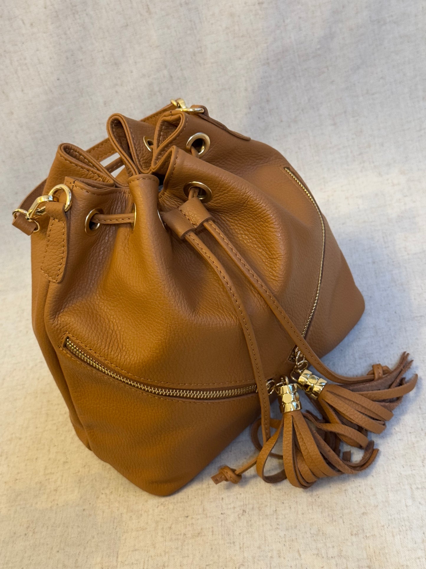 Borsa secchiello Paola - con tracolla lunga