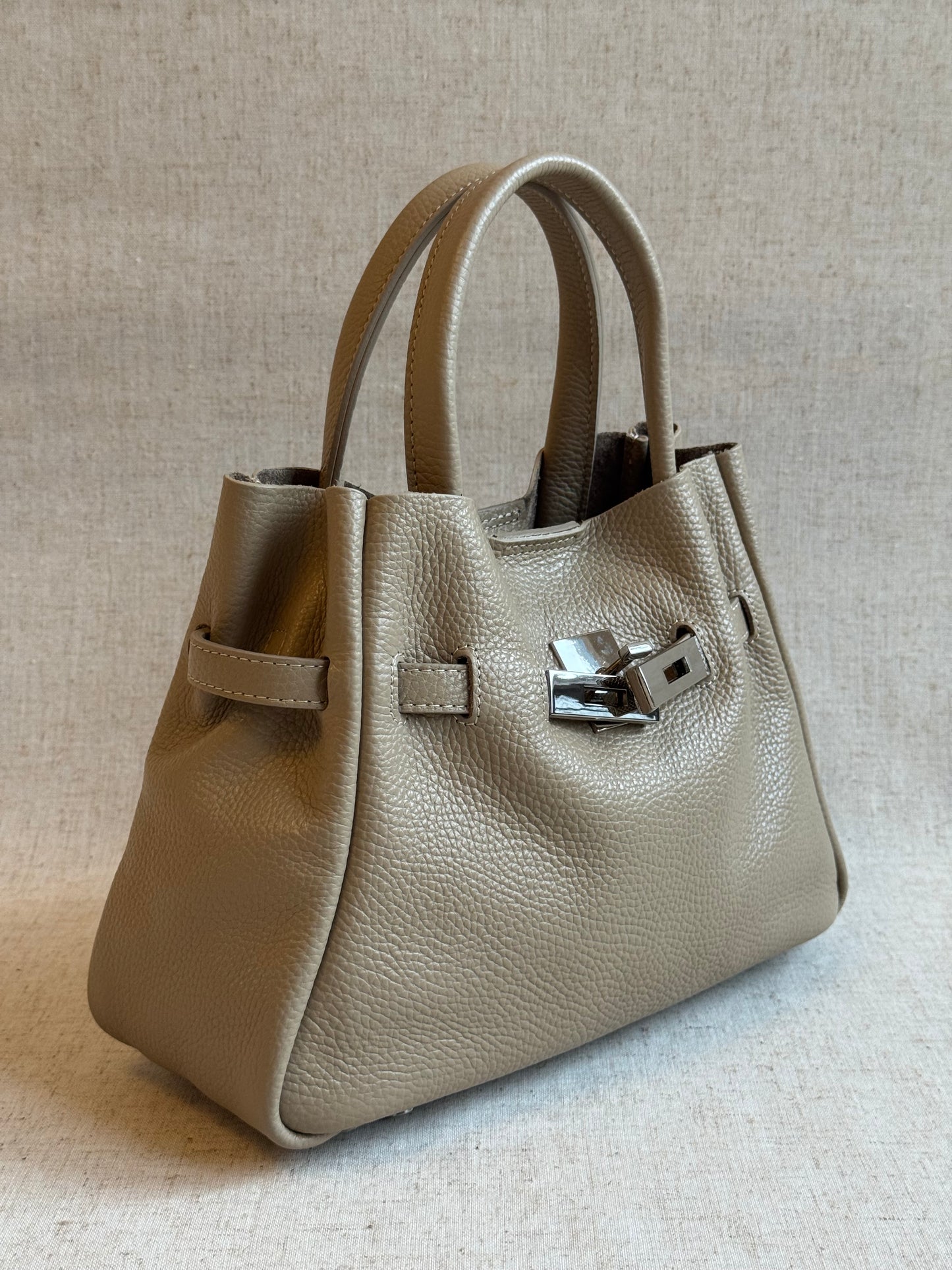 Borsa Soho - misura piccola, con tracolla lunga