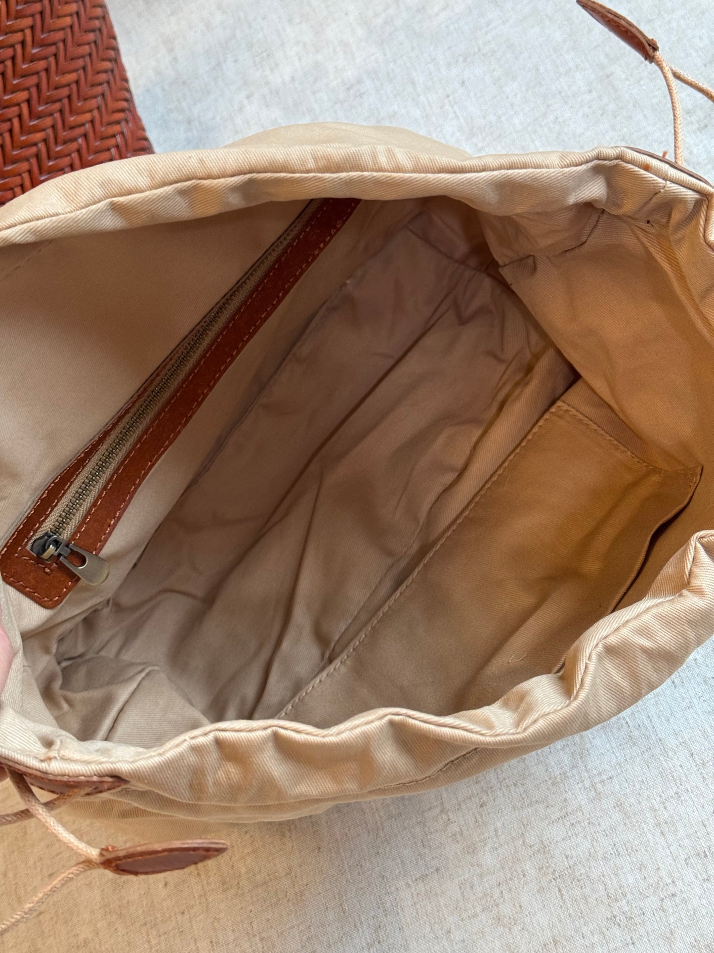 Borsa a spalla Capri - misura piccola, vera pelle tamponato intrecciato
