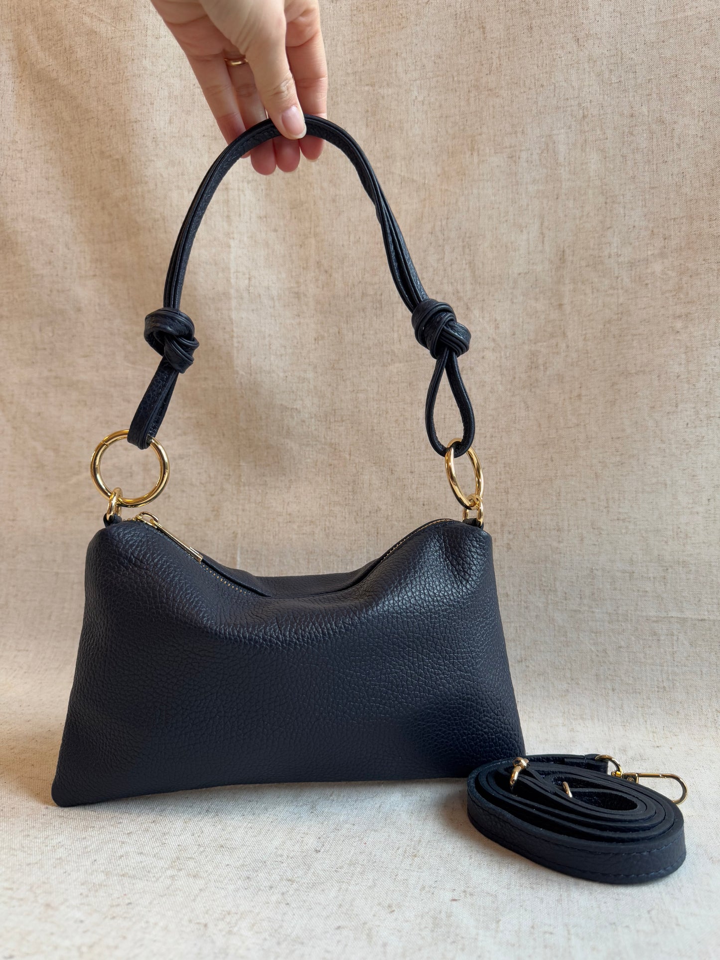 Borsa a spalla Agata - misura piccola, con tracolla lunga