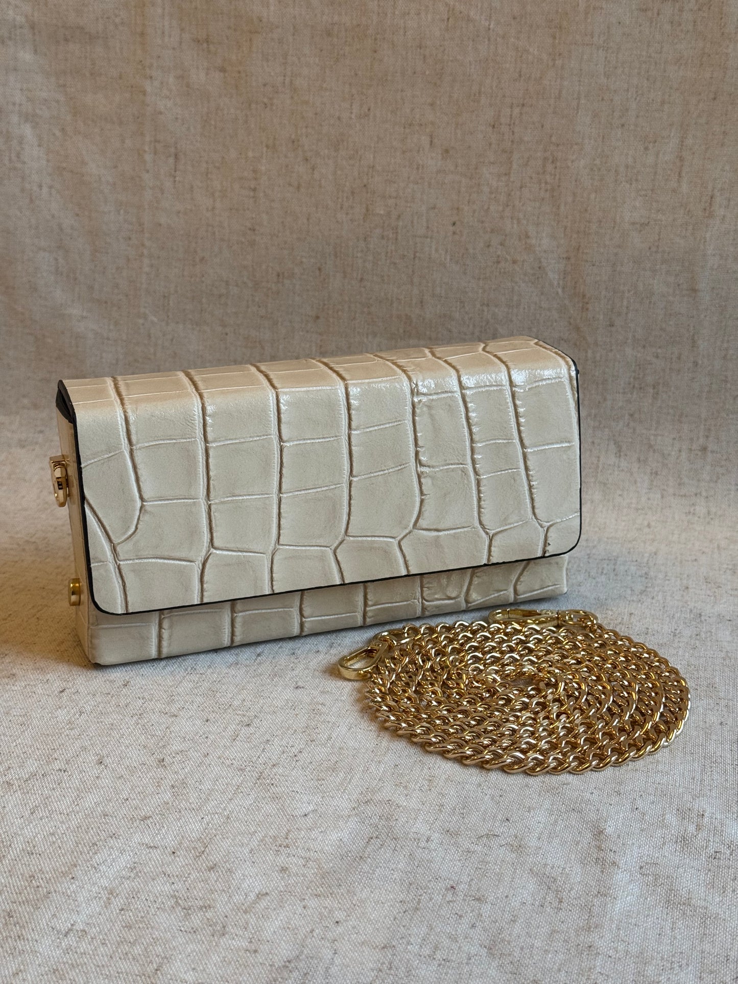 Pochette Dubai - con tracolla in catena