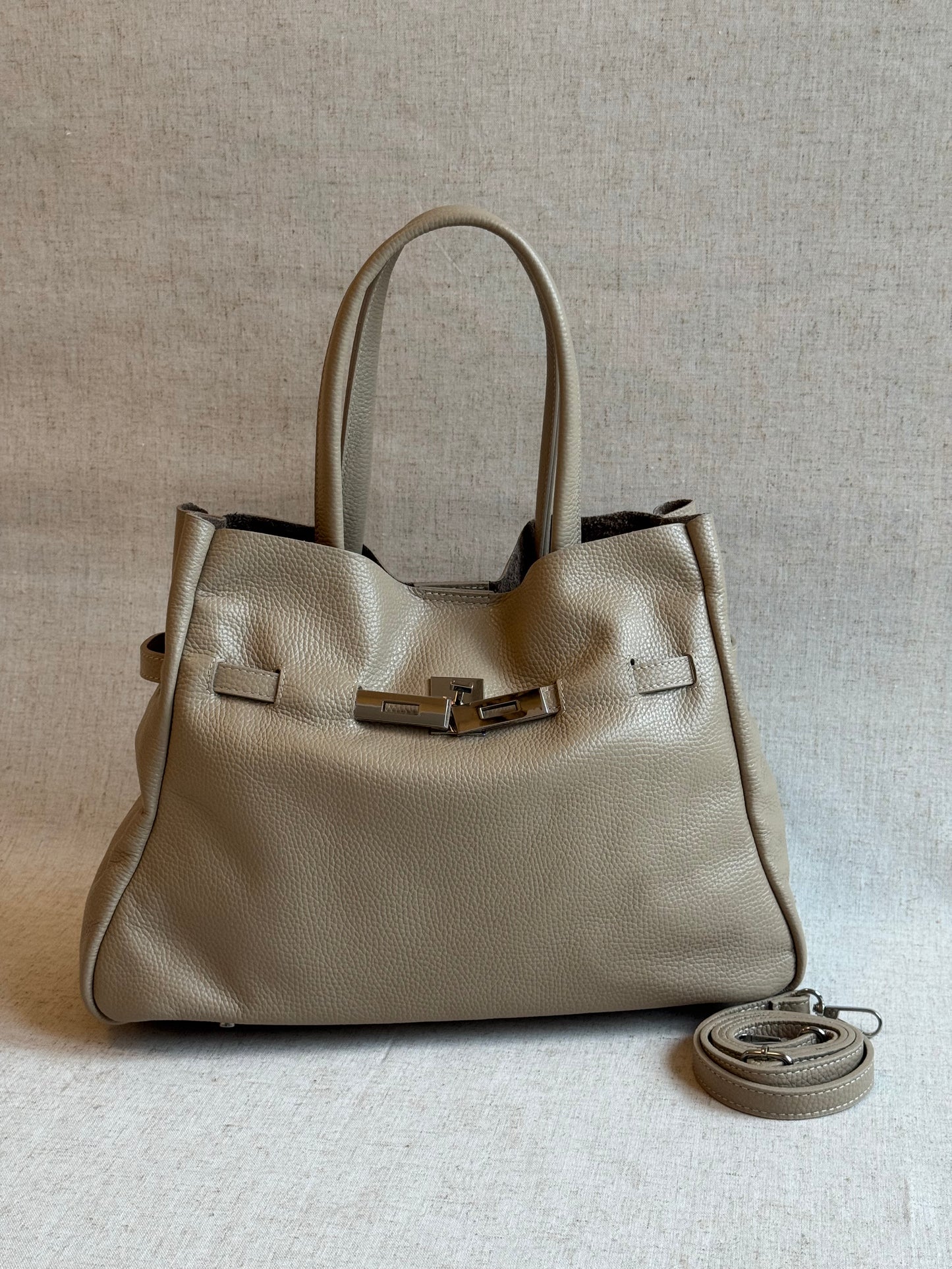 Borsa Soho - misura grande, con tracolla lunga