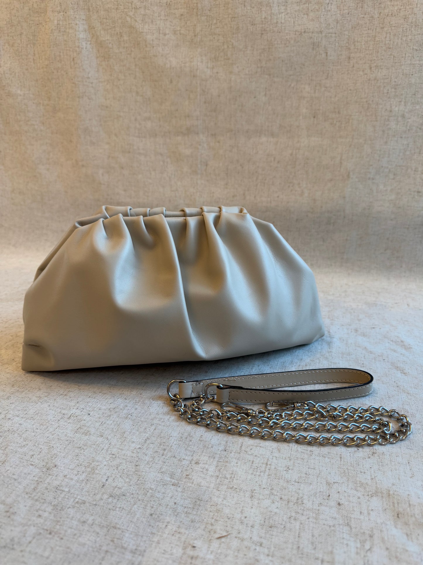 Pochette Claudia - misura grande, con tracolla lunga