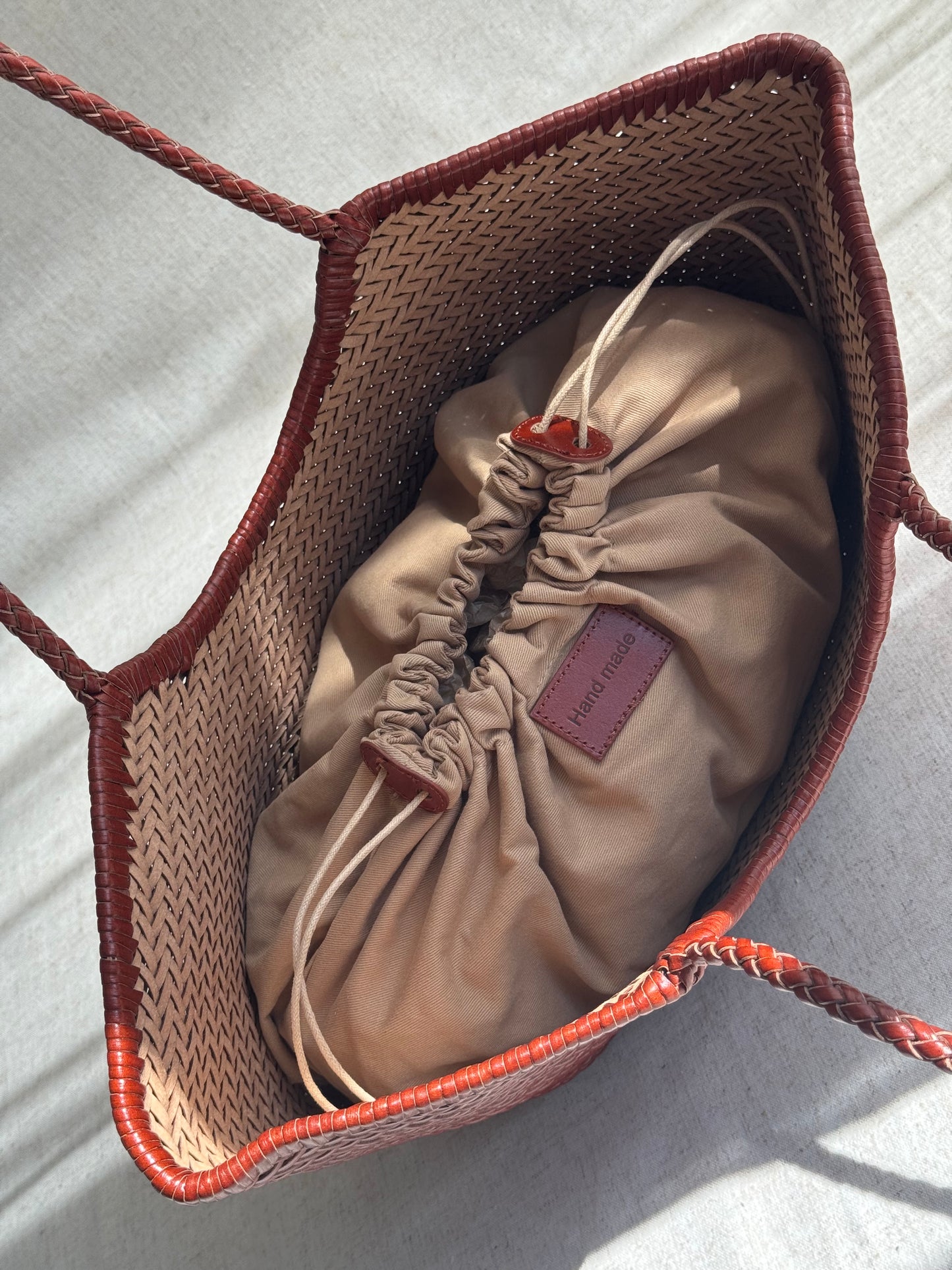 Borsa a spalla Capri - misura grande, vera pelle tamponato intrecciato