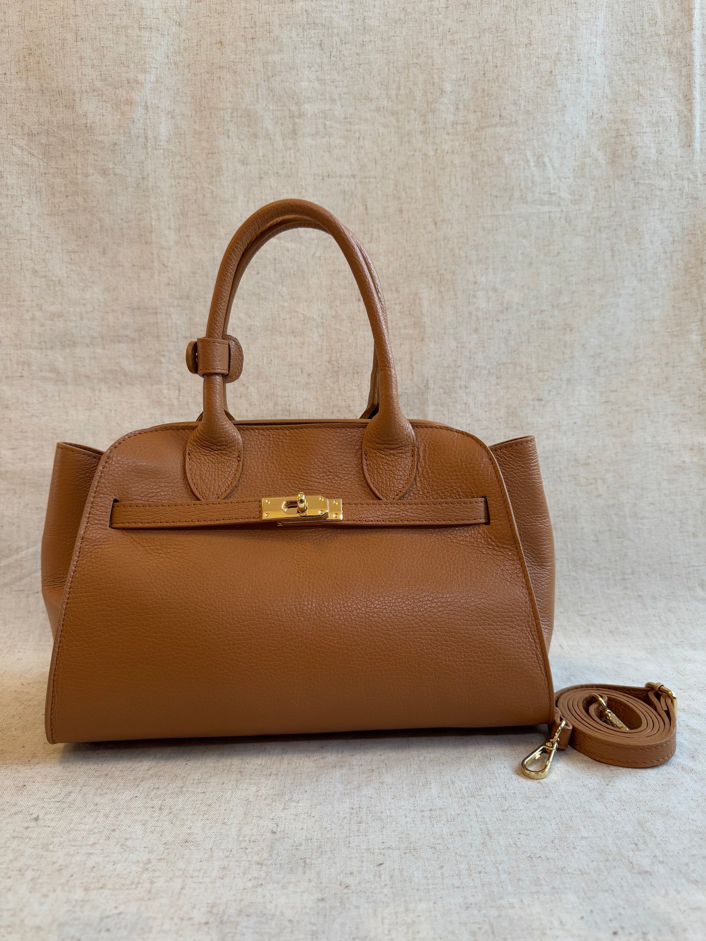 Borsa a mano Connie - con tracolla lunga
